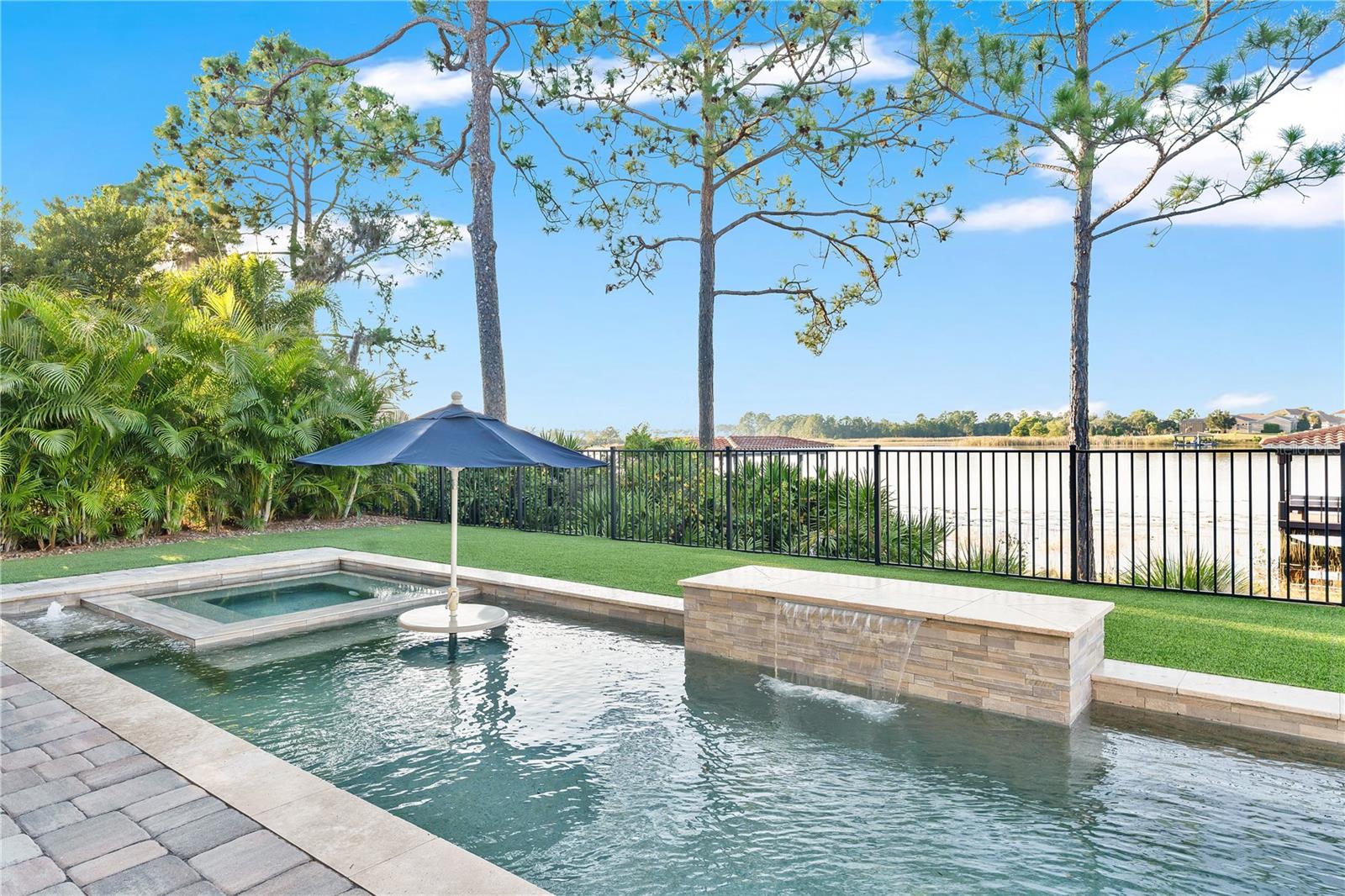 AVALON COVE - Residential