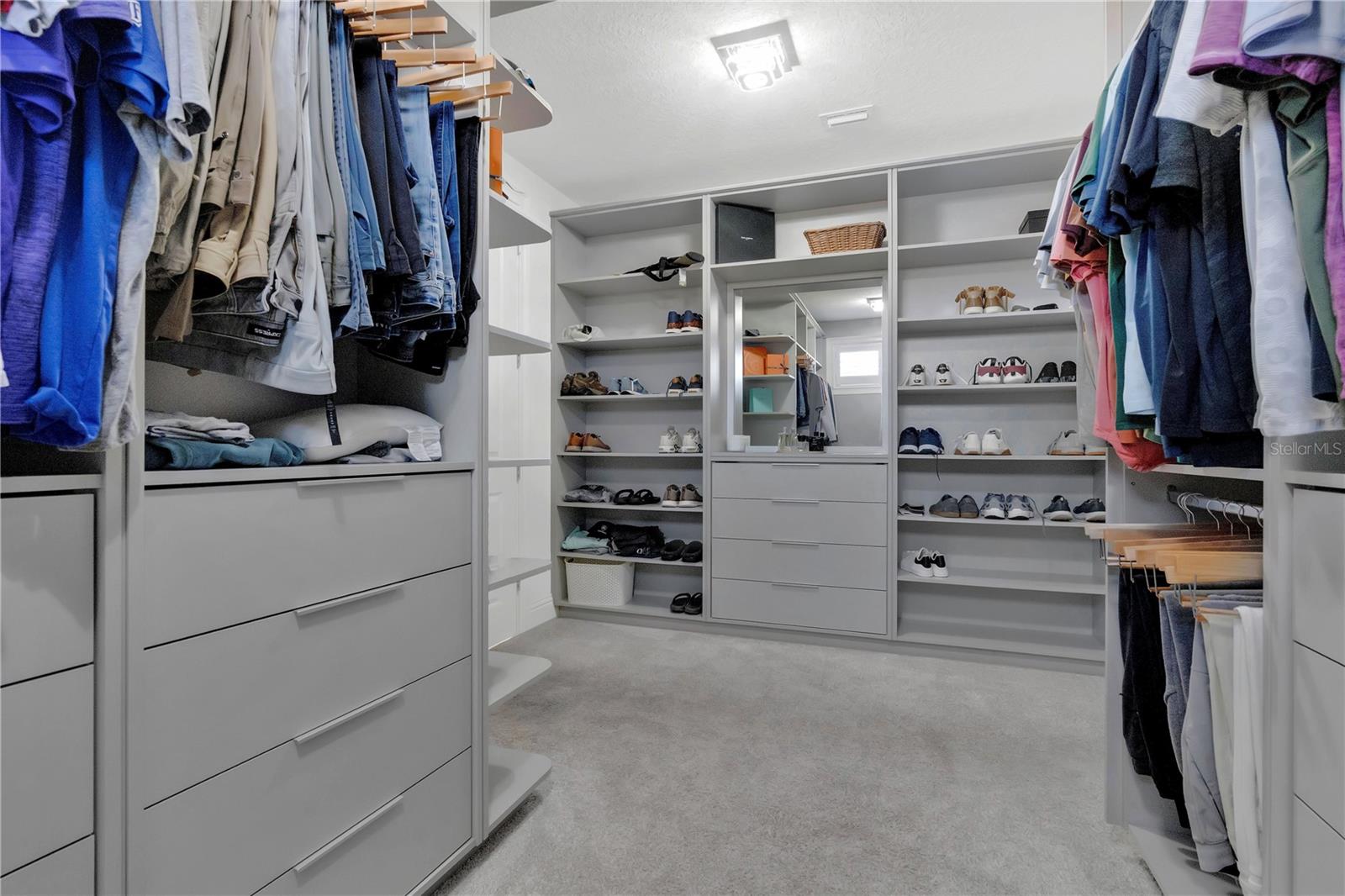 AVALON COVE - Residential