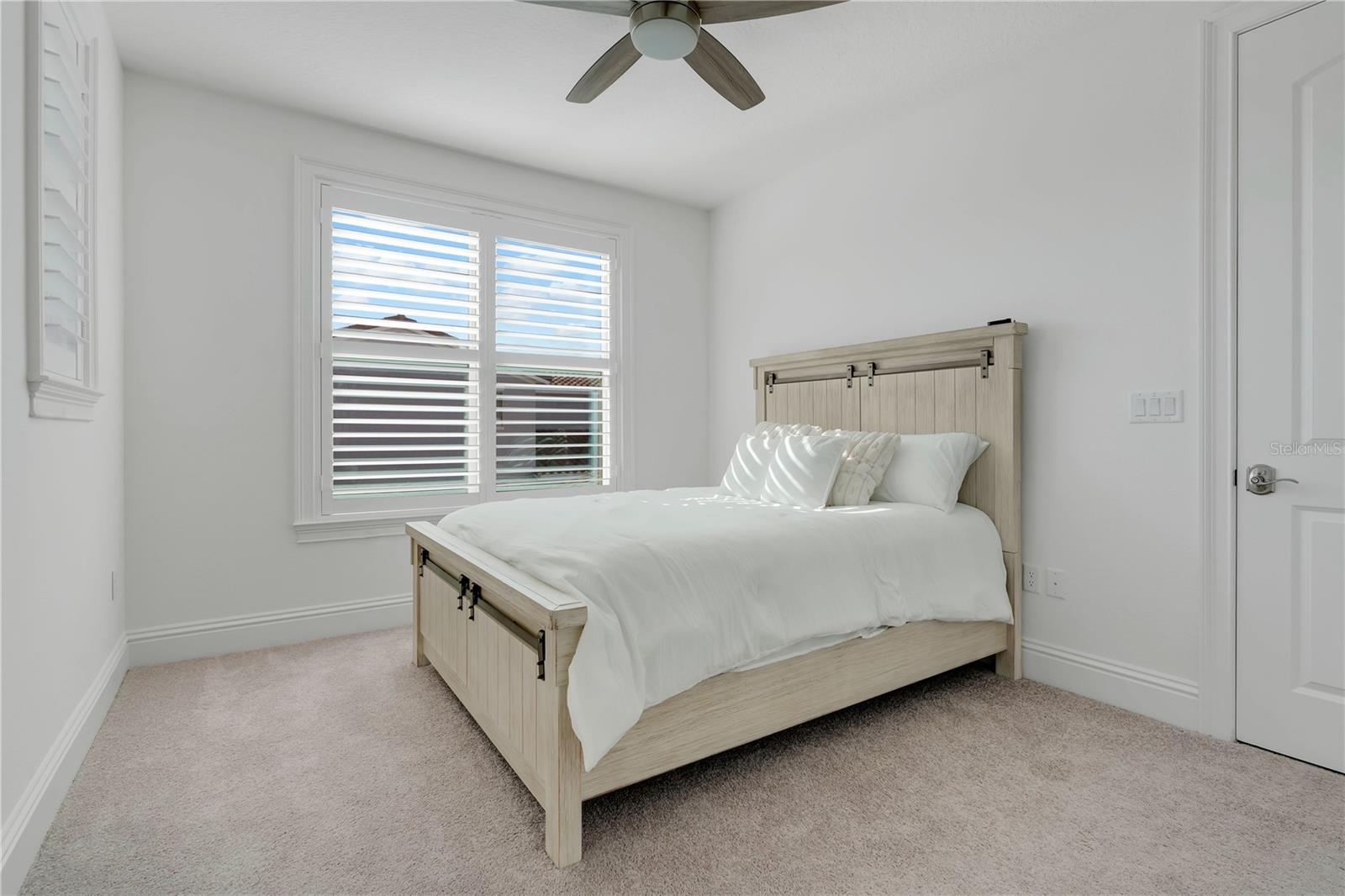 AVALON COVE - Residential