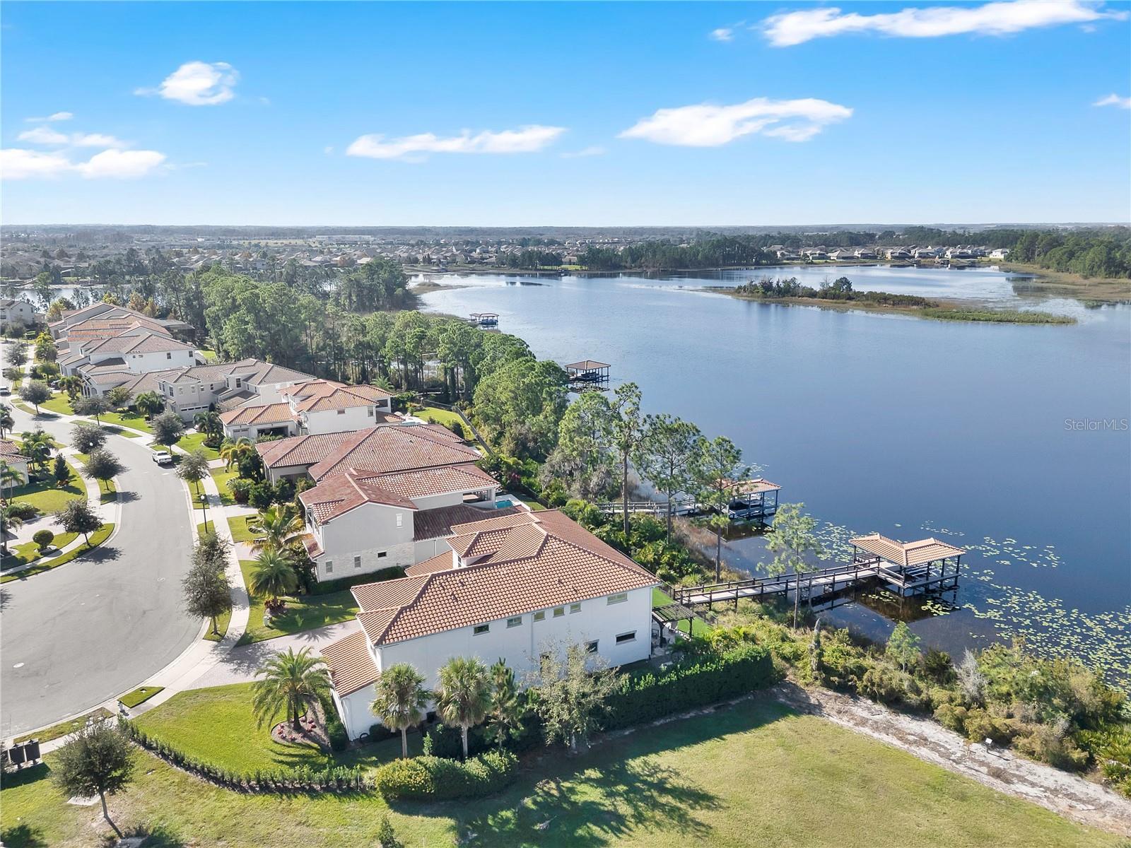 AVALON COVE - Residential