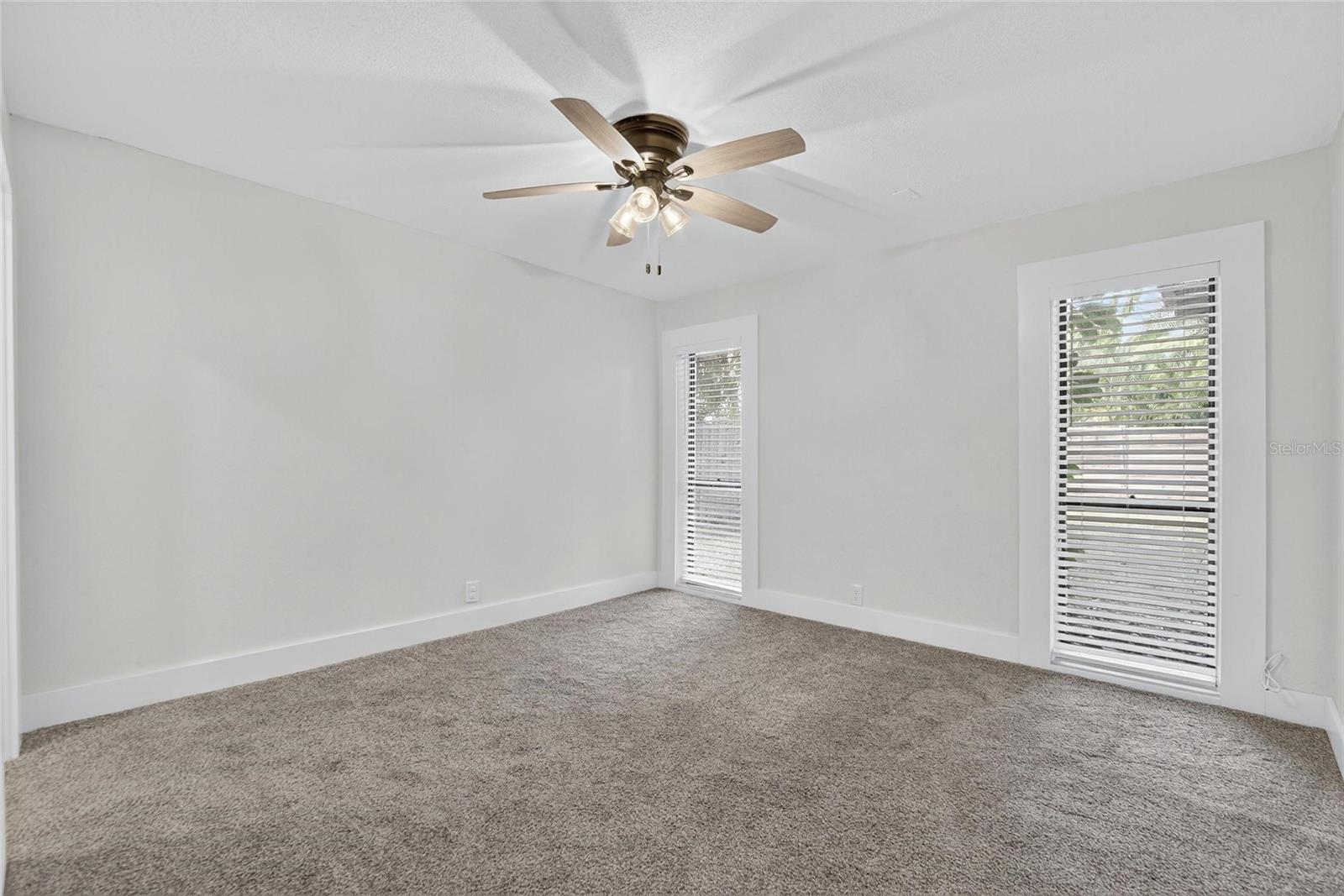 LAKE LOUISE - Residential Lease