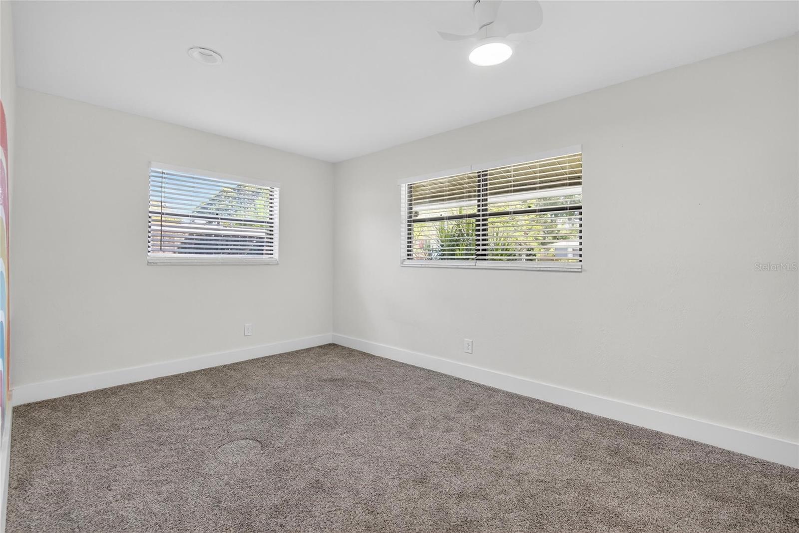 LAKE LOUISE - Residential Lease