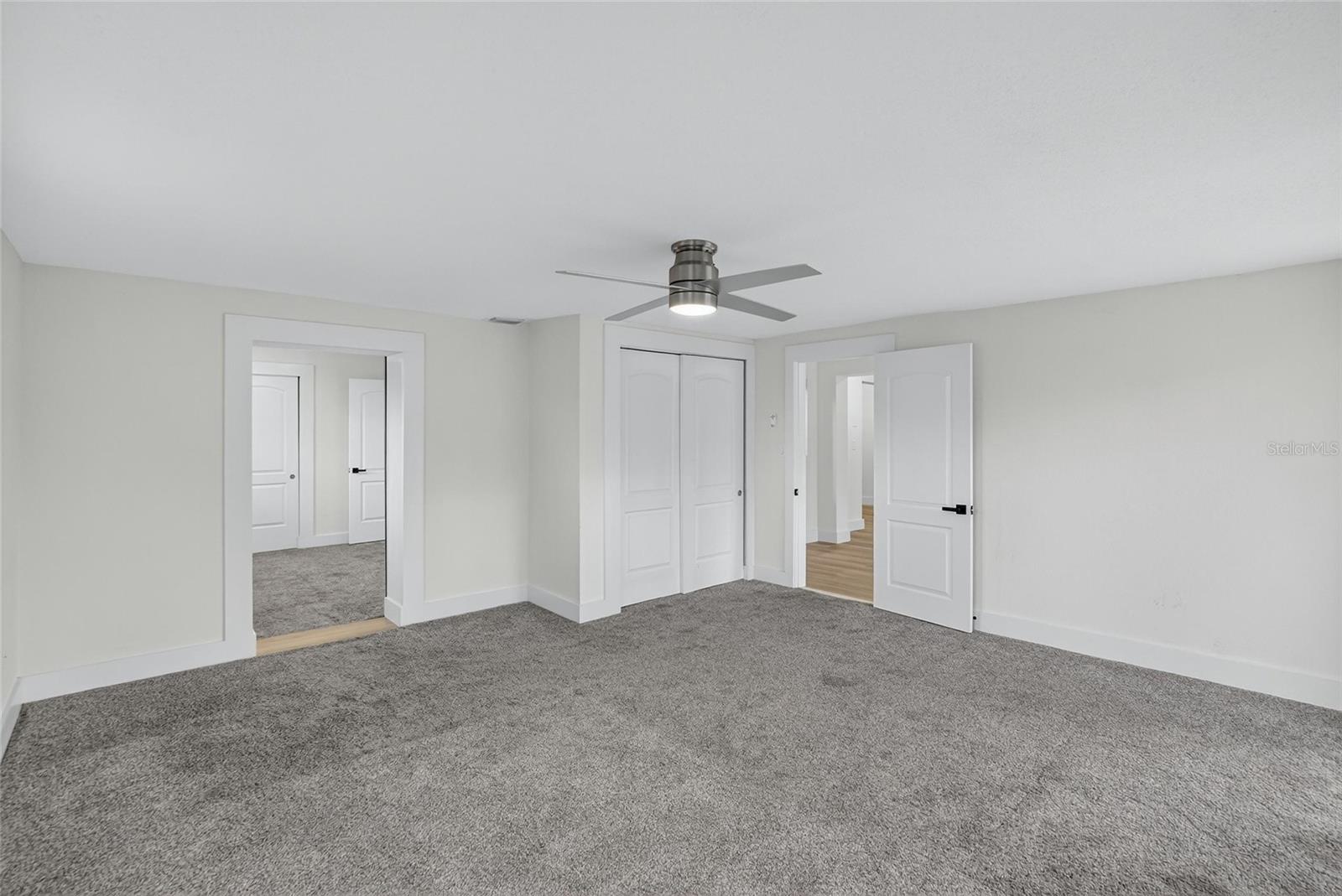 LAKE LOUISE - Residential Lease