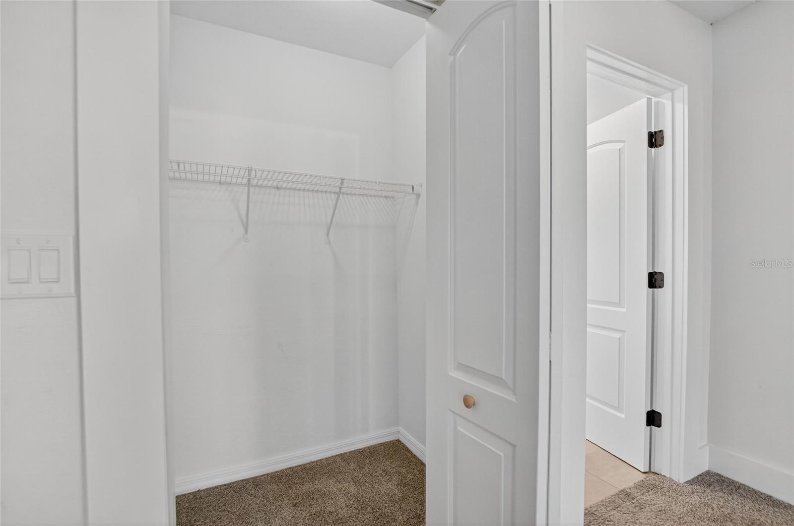 LAKE LOUISE - Residential Lease