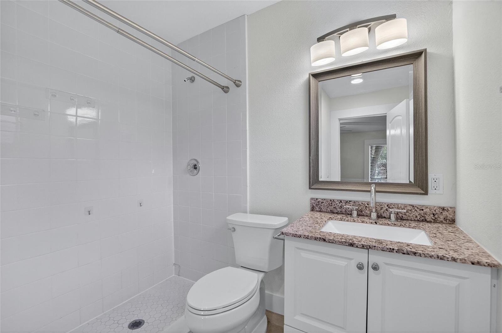 LAKE LOUISE - Residential Lease