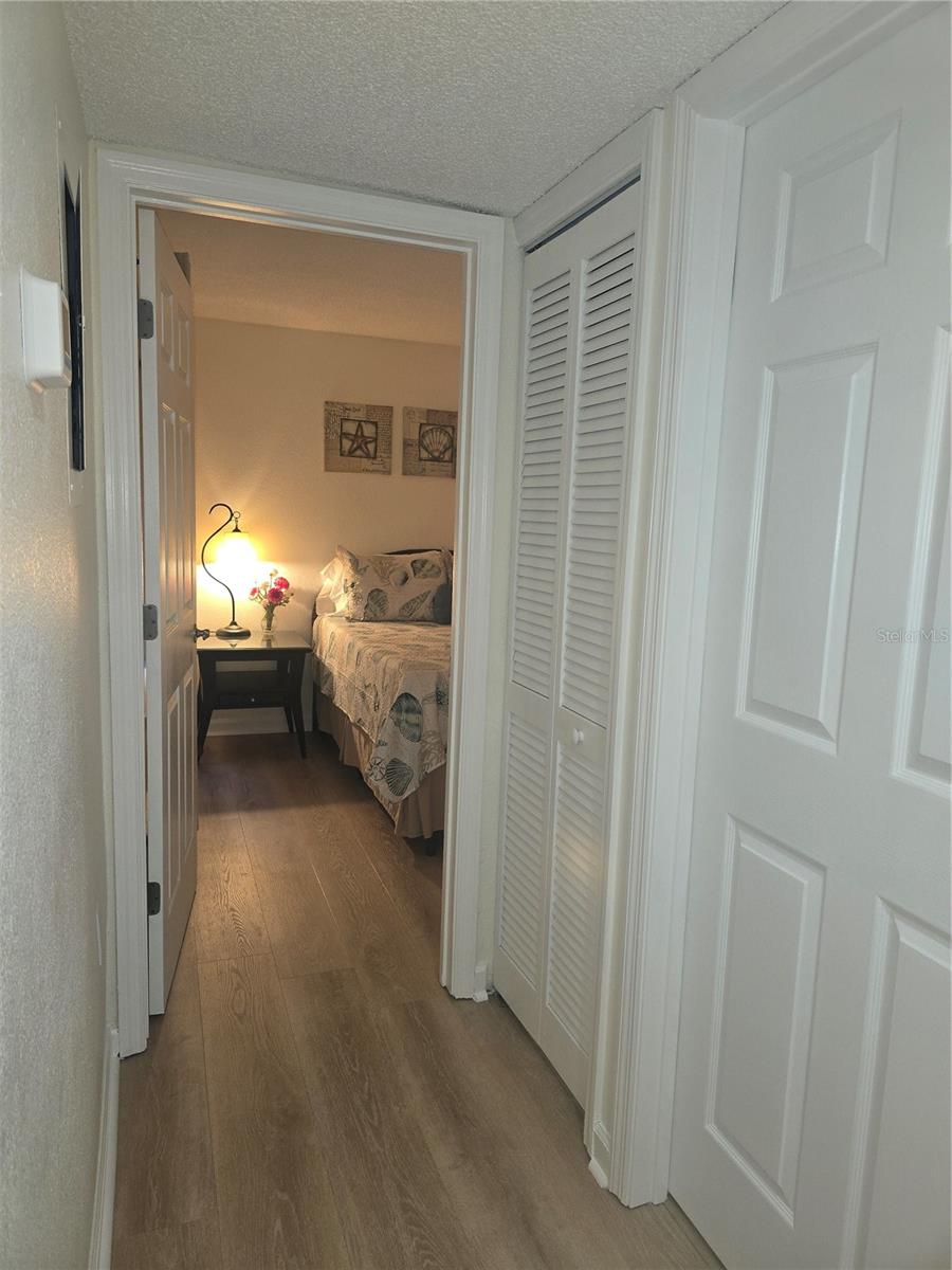 FOUNTAINS AT COUNTRYSIDE CONDO - Residential Lease