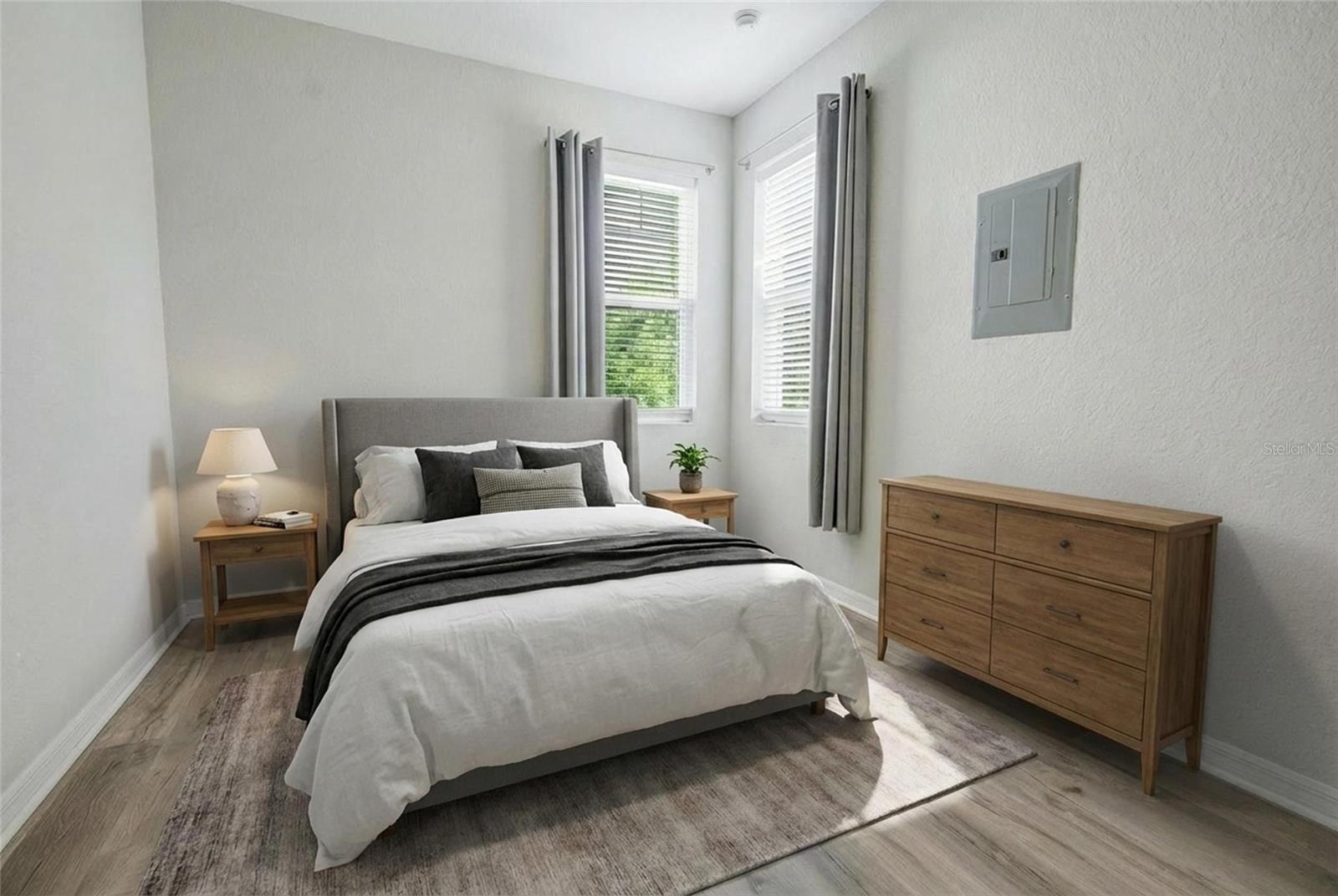 STARTING POINT HORSE COMPLEX - Residential