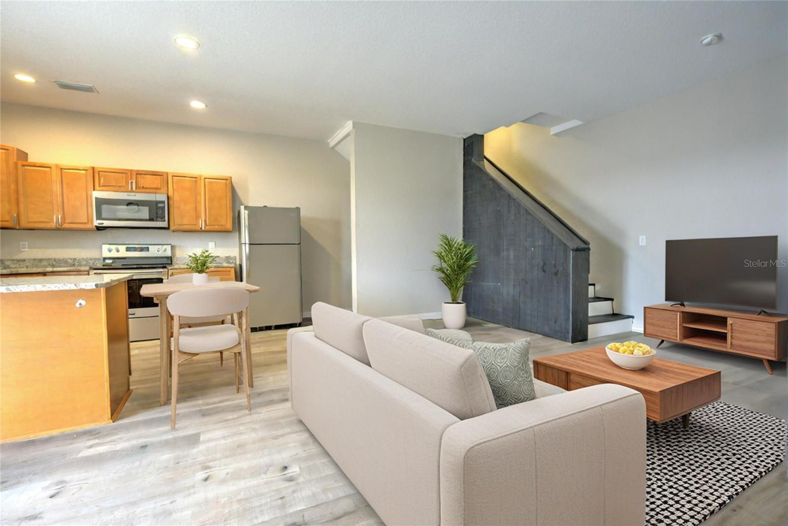 STARTING POINT HORSE COMPLEX - Residential