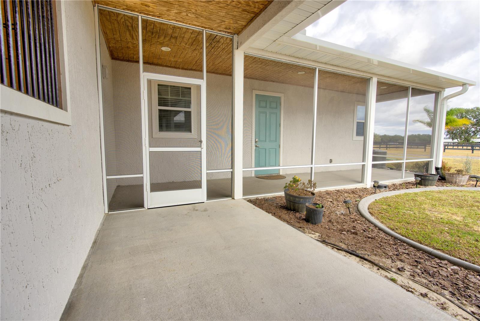 STARTING POINT HORSE COMPLEX - Residential