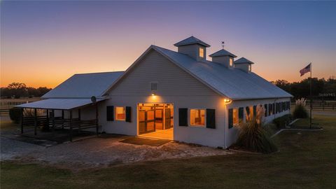 Tiny photo for 4991 SE 212th Court, Morriston, FL 32668 (MLS # OM712908)