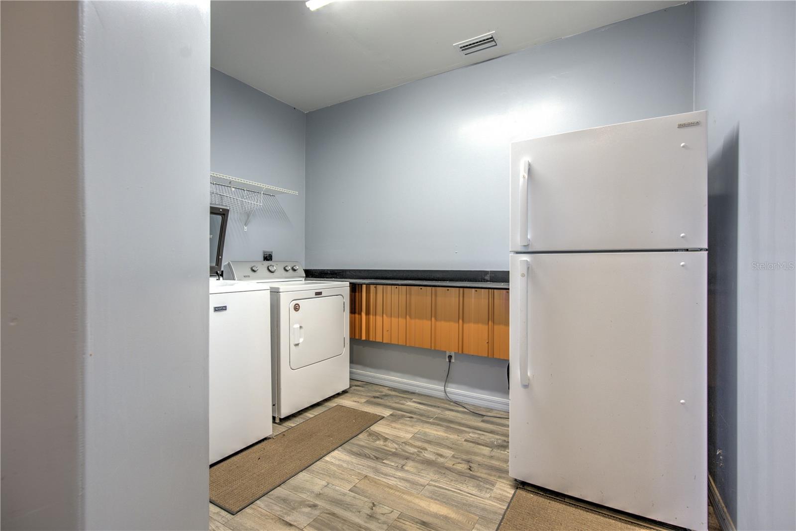 STARTING POINT HORSE COMPLEX - Residential