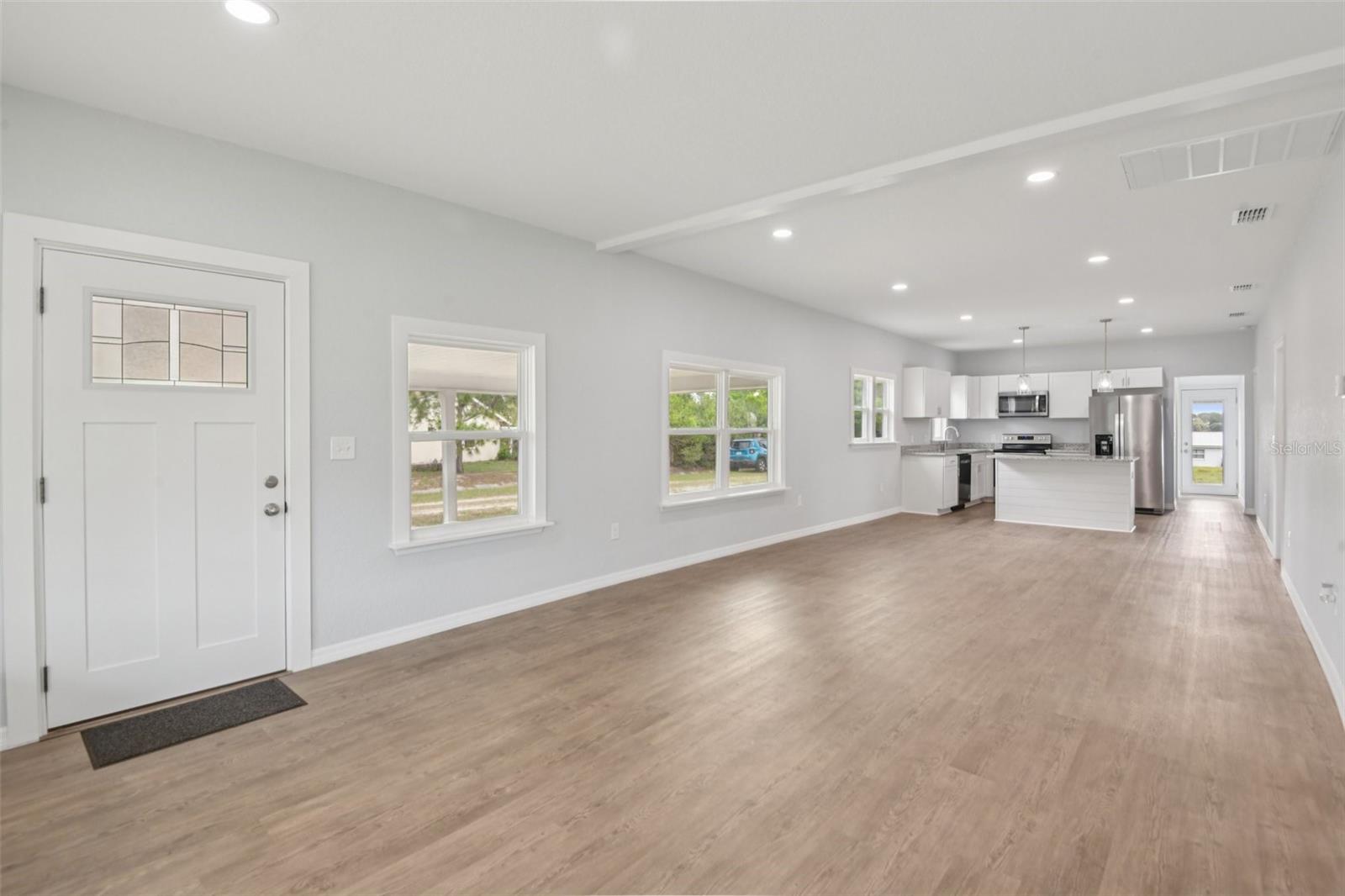 STAR LAKE HEIGHTS - Residential