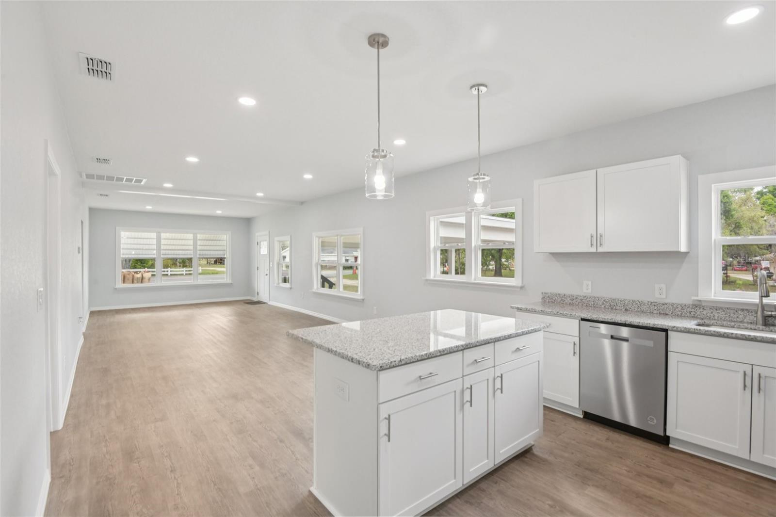 STAR LAKE HEIGHTS - Residential