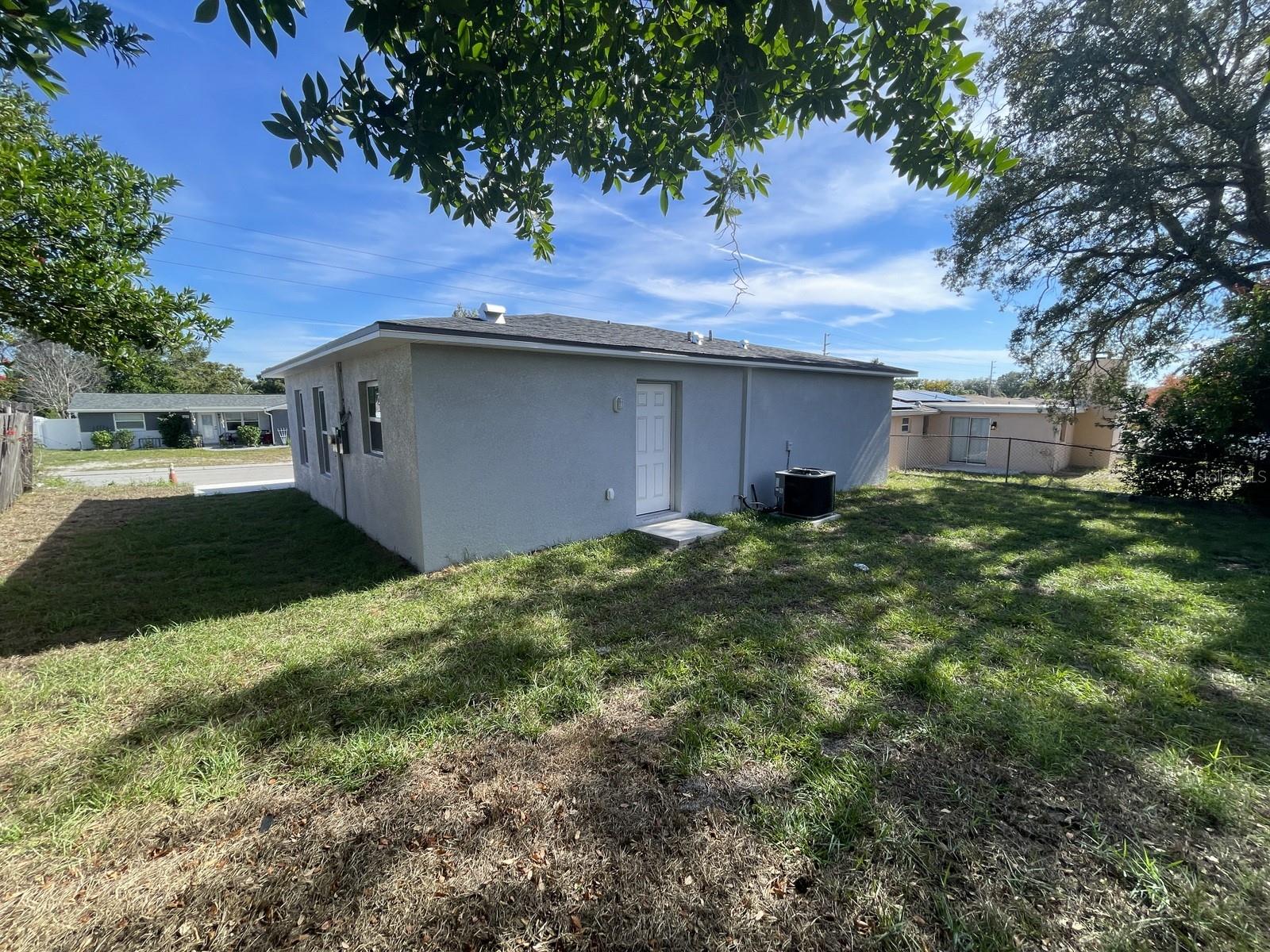 REGENCY PARK - Residential