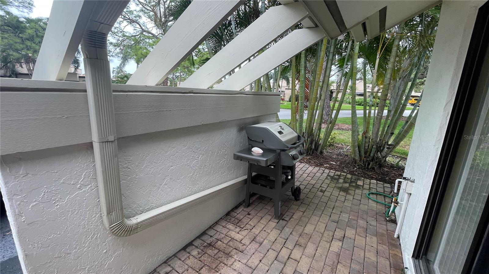 THE MEADOWS/SOMERSET - Residential Lease