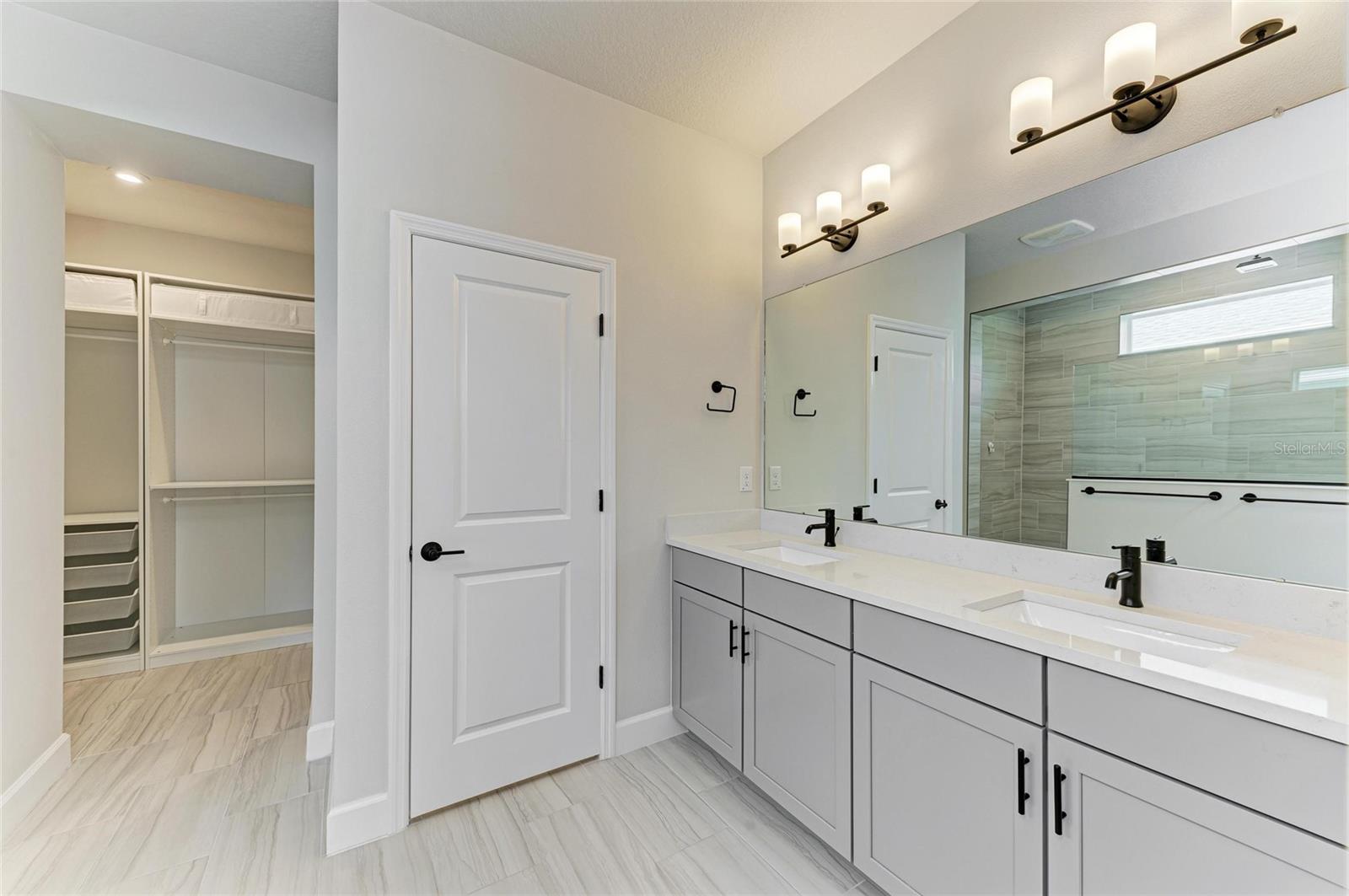 TREVESTA PH IIIE - Residential