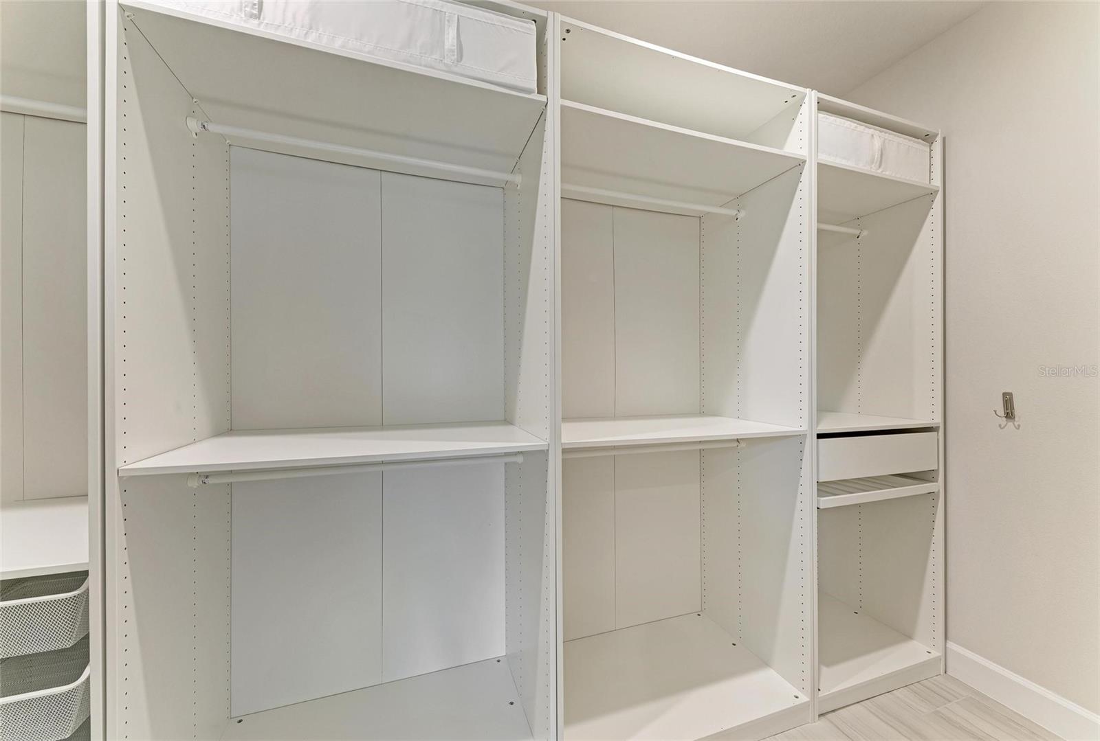 TREVESTA PH IIIE - Residential