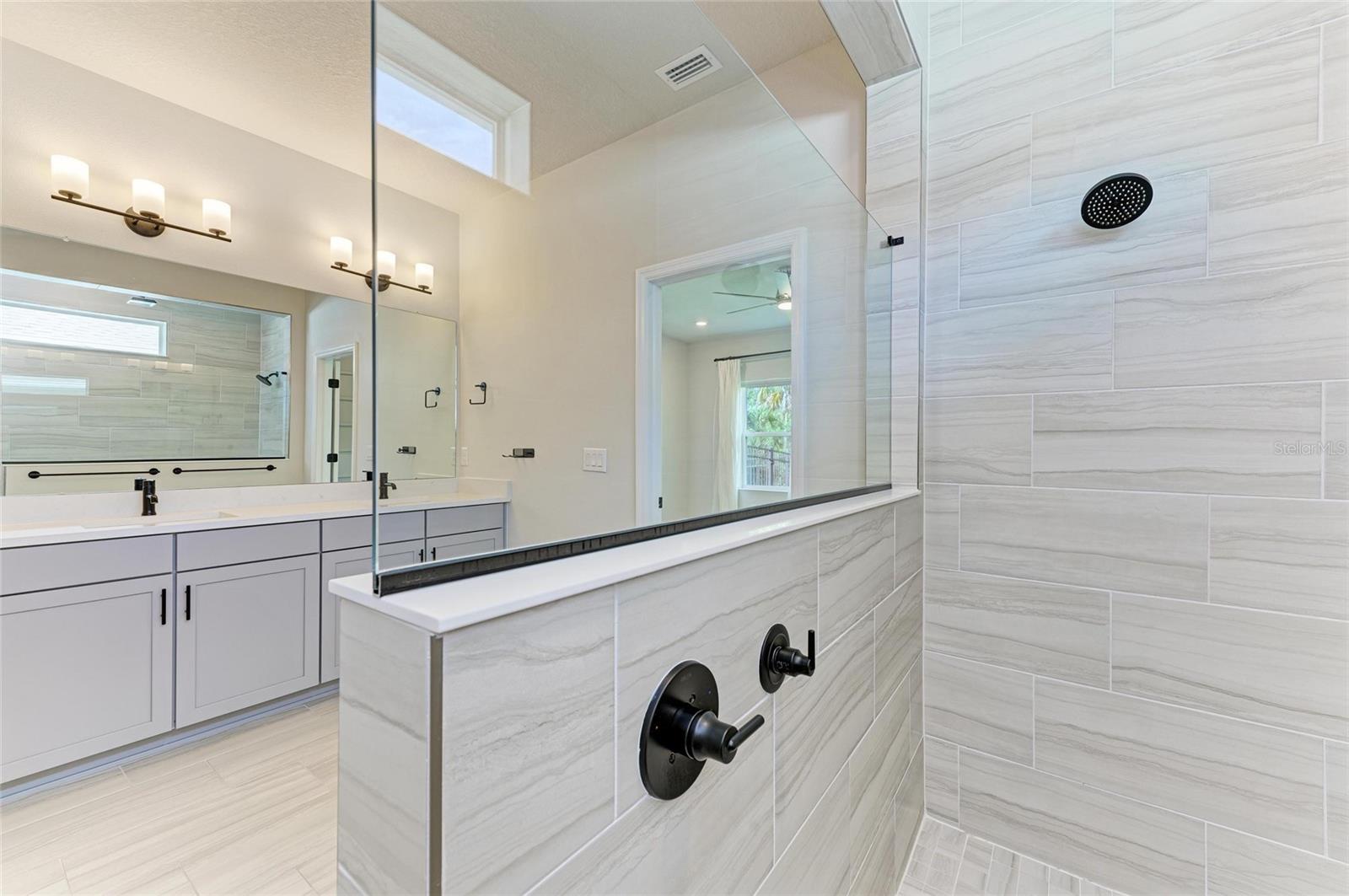 TREVESTA PH IIIE - Residential