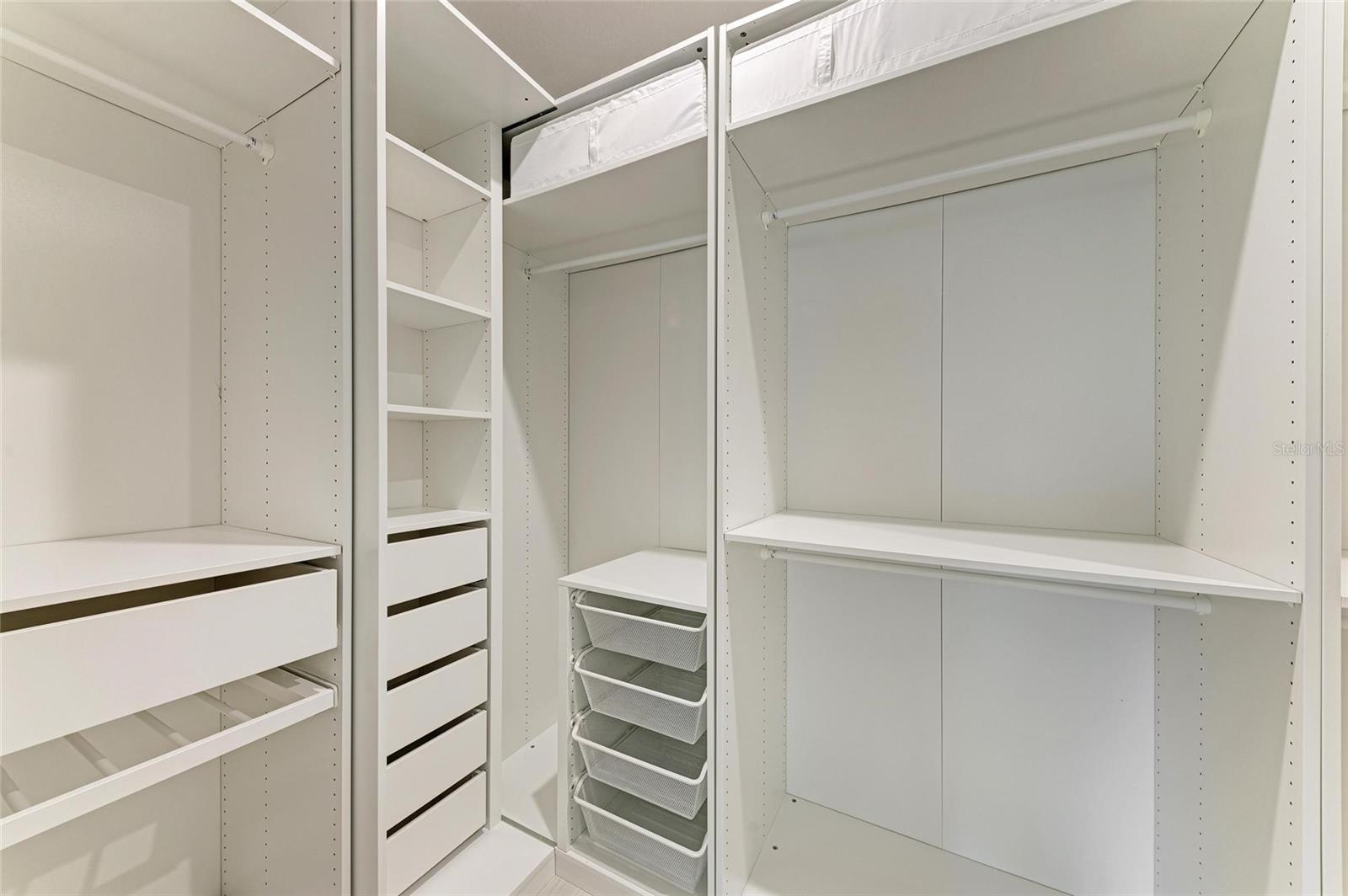 TREVESTA PH IIIE - Residential