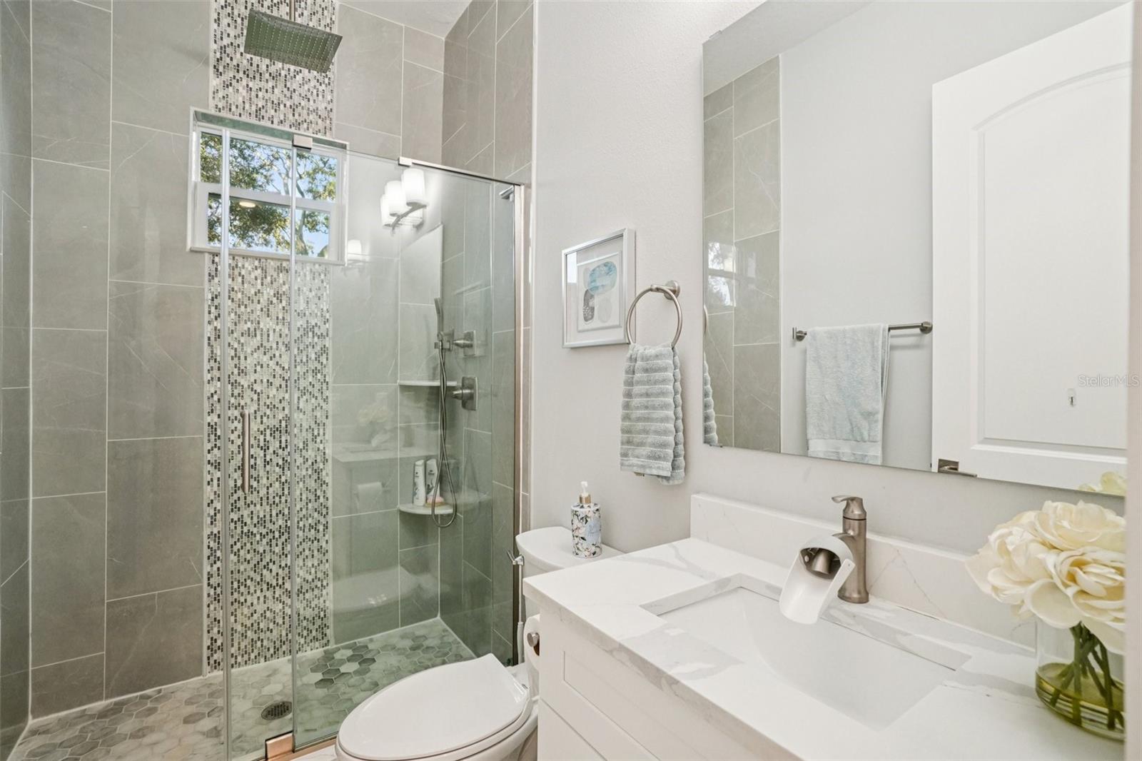 OAKELLARS - Residential