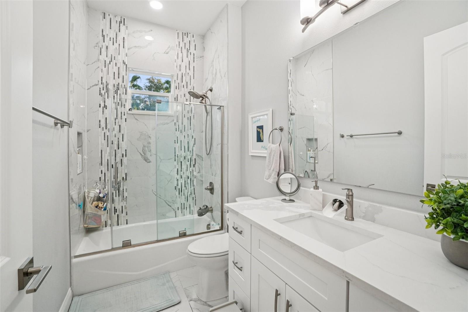 OAKELLARS - Residential