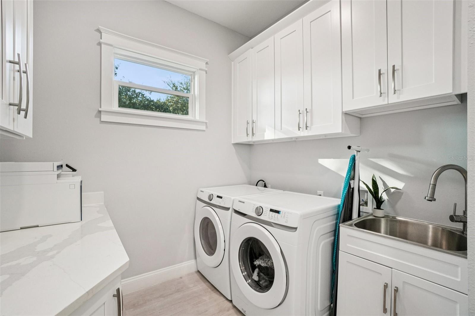 OAKELLARS - Residential