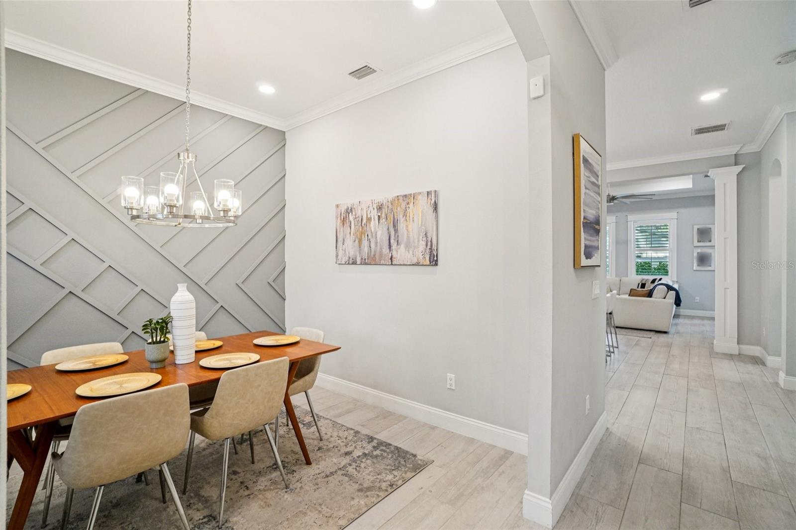 OAKELLARS - Residential