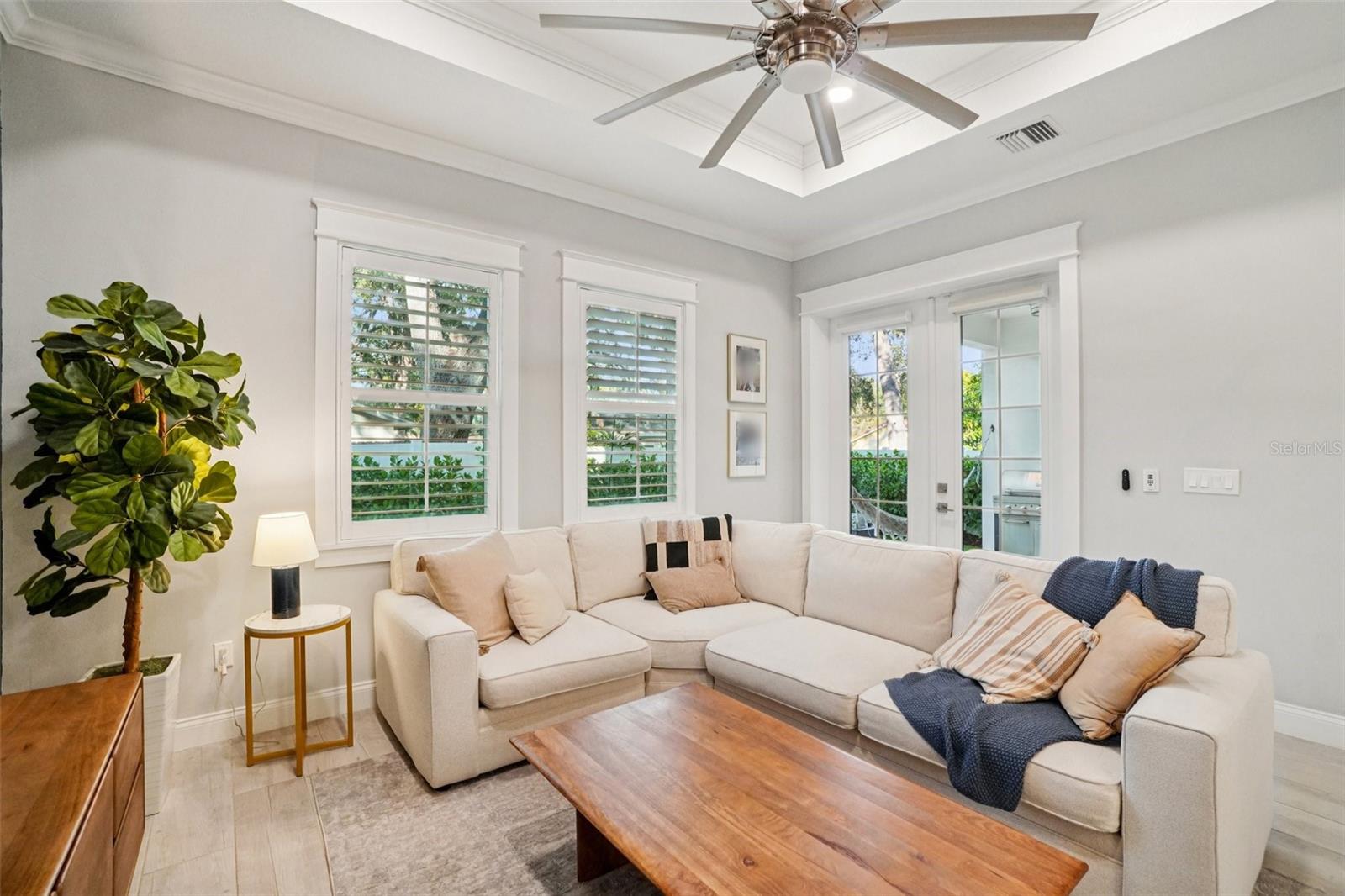 OAKELLARS - Residential