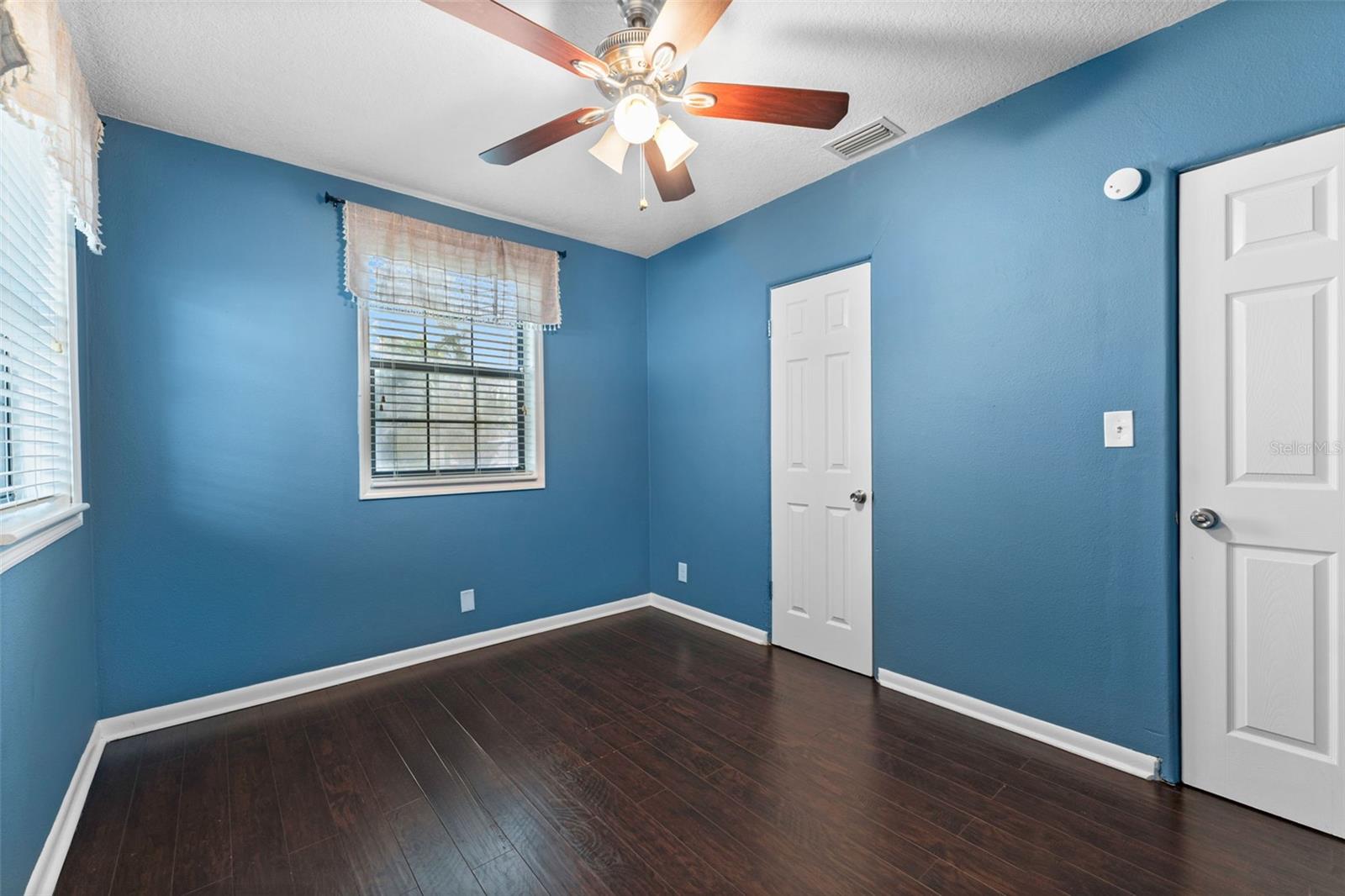 CLAIR MEL SUB UNIT - Residential Lease