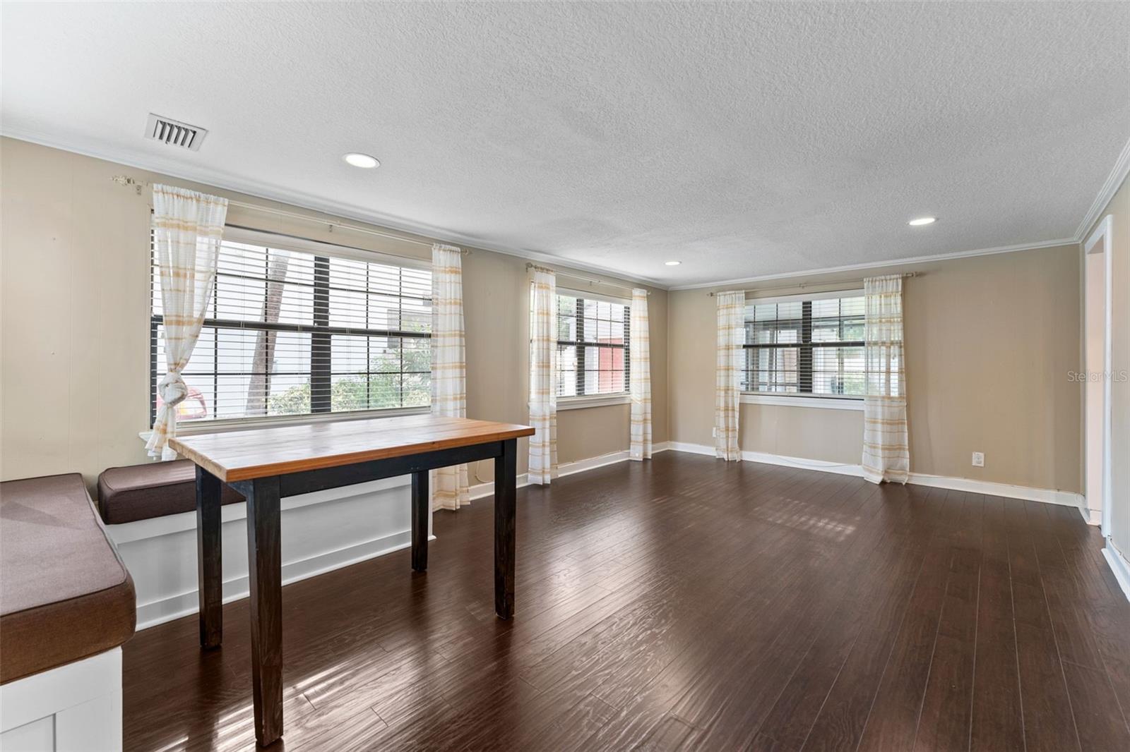 CLAIR MEL SUB UNIT - Residential Lease