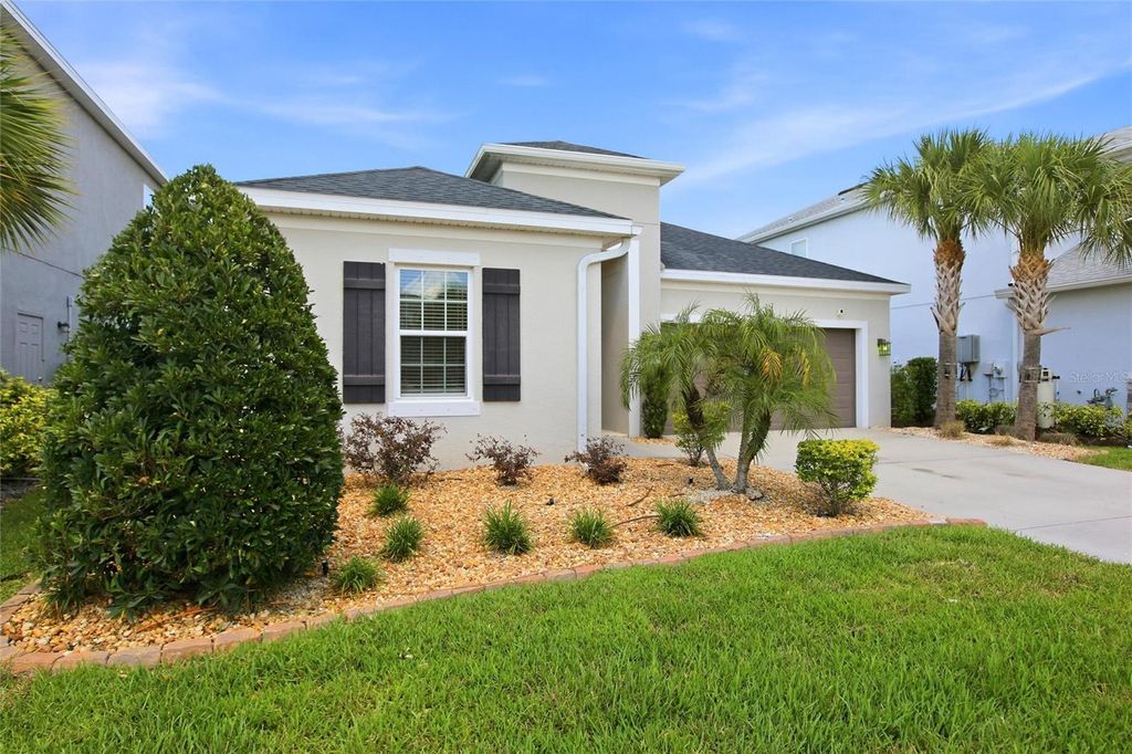 Photo of 5720 Maidenstone Way, Palmetto, FL 34221 (MLS # A4694268)