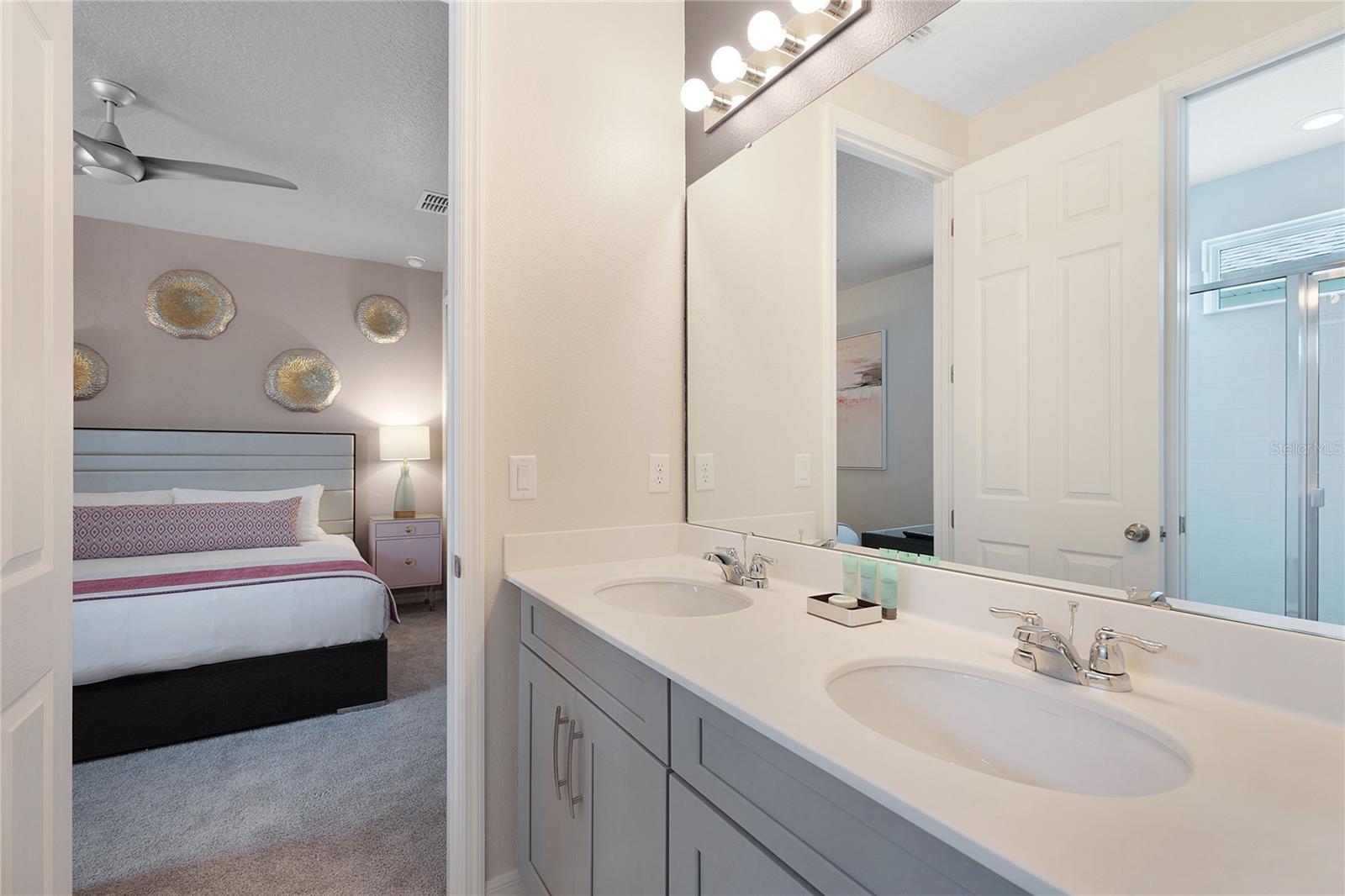 SOLARA RESORT - Residential