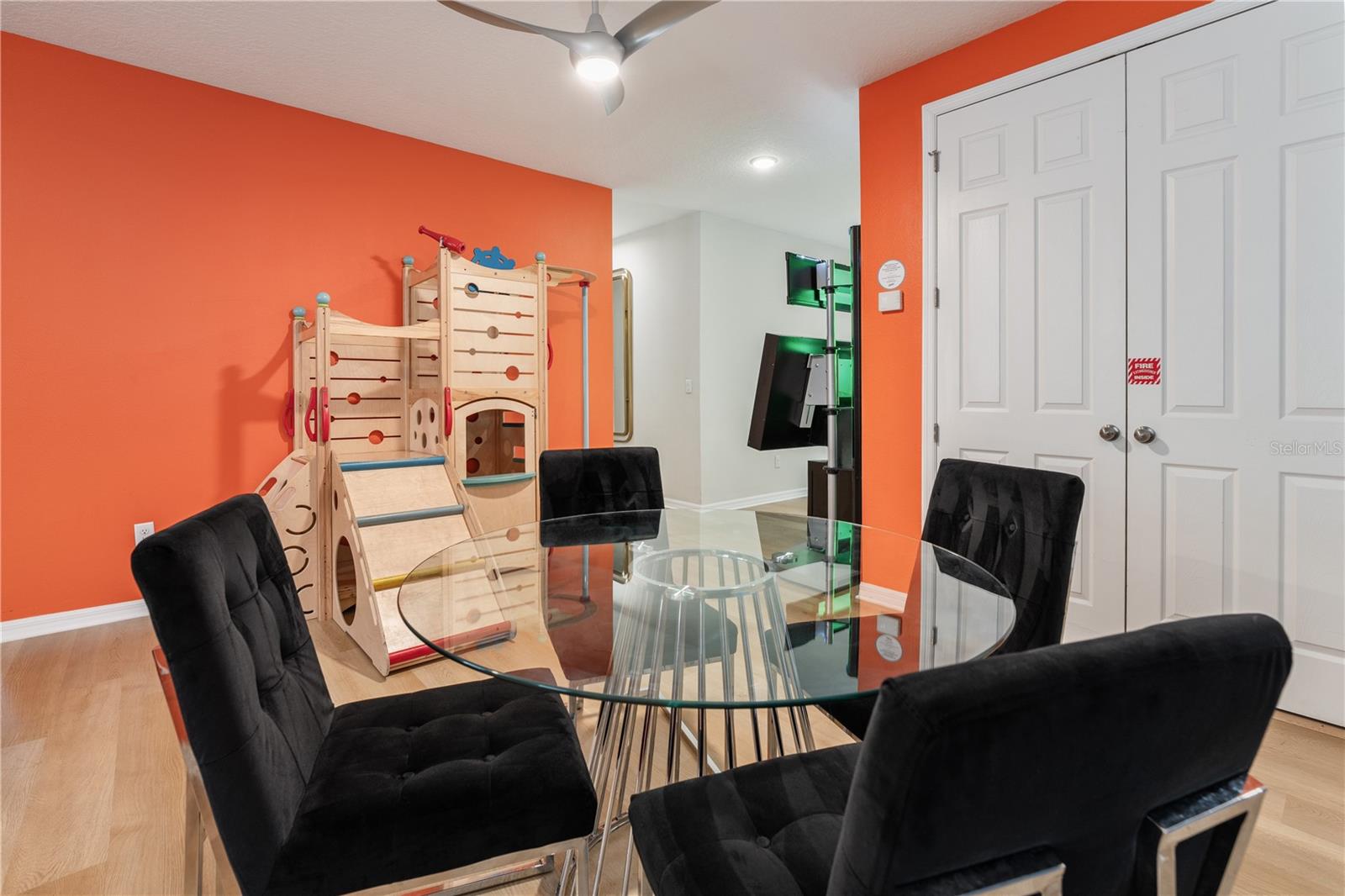 SOLARA RESORT - Residential