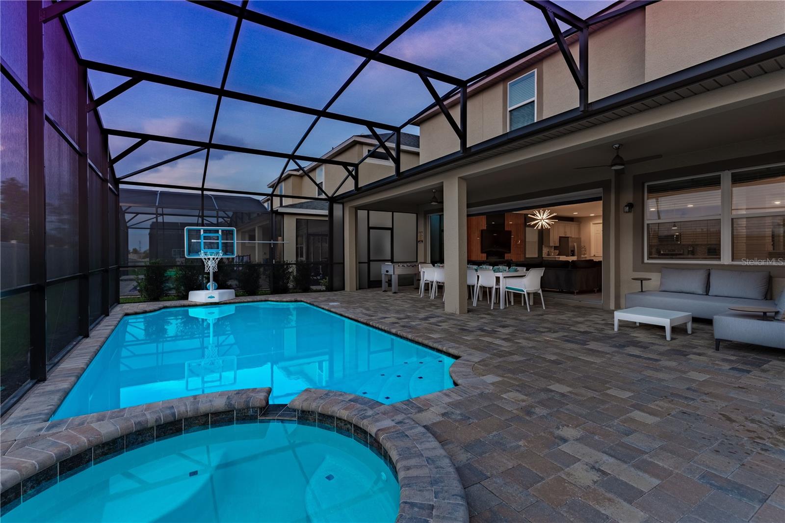 SOLARA RESORT - Residential