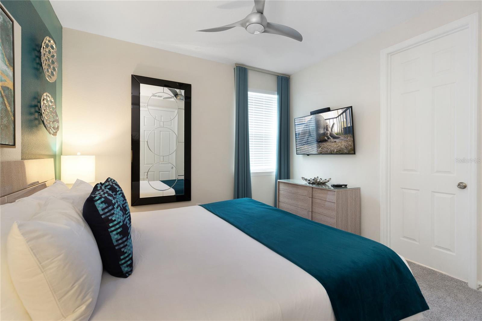 SOLARA RESORT - Residential