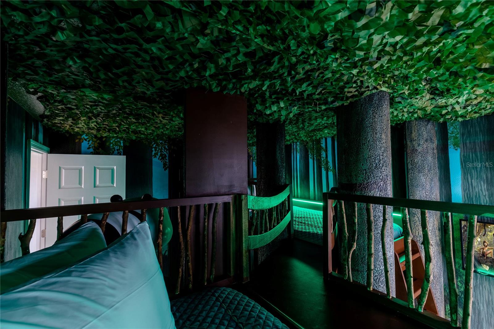 SOLARA RESORT - Residential