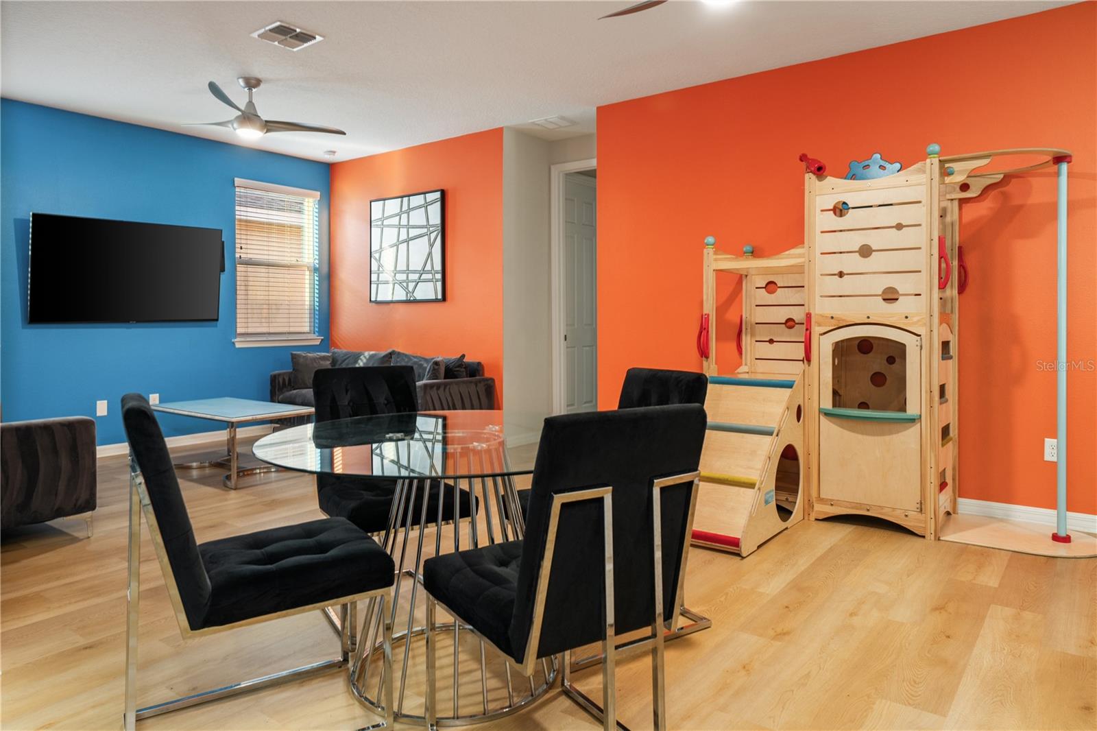 SOLARA RESORT - Residential