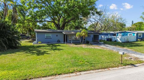 Photo of 1411 Barry Street, Clearwater, FL 33756 (MLS # TB8366604) Photo of 1411 Barry Street, Clearwater, FL 33756 (MLS # TB8366604)
