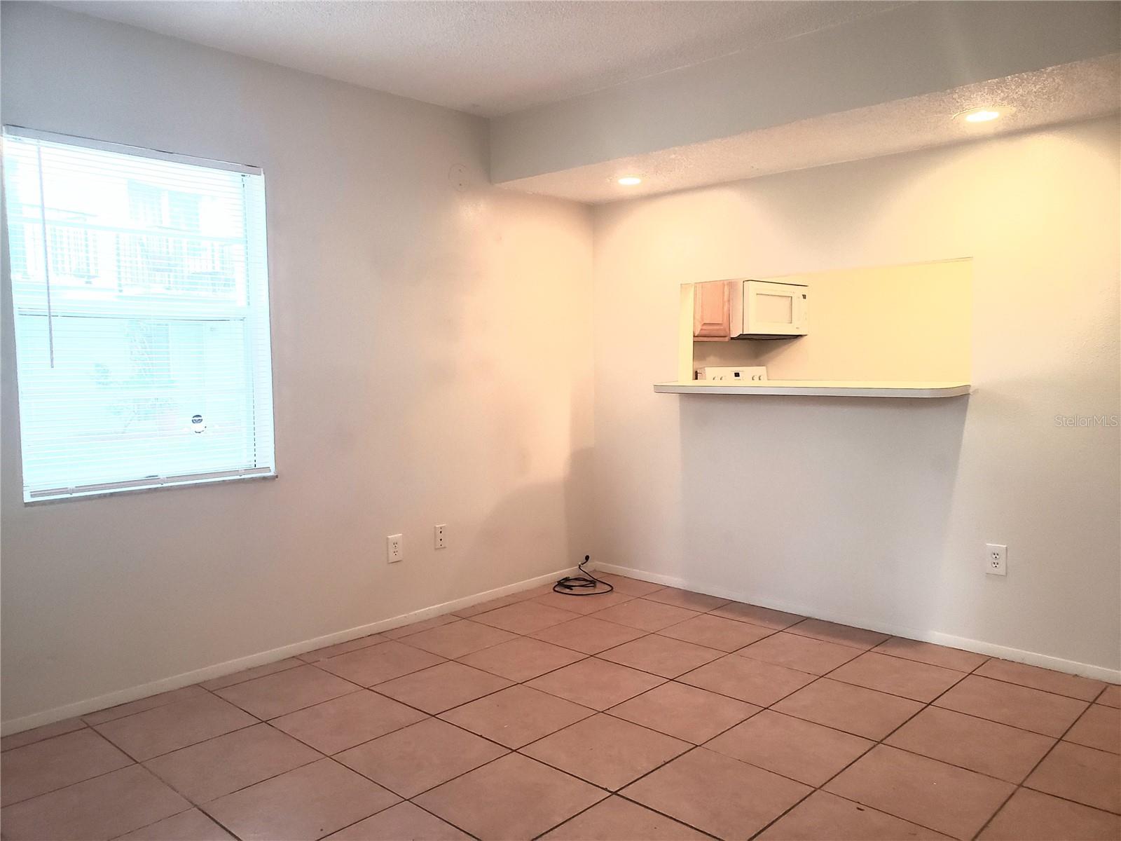 WATERSIDE CONDO I - Residential Lease