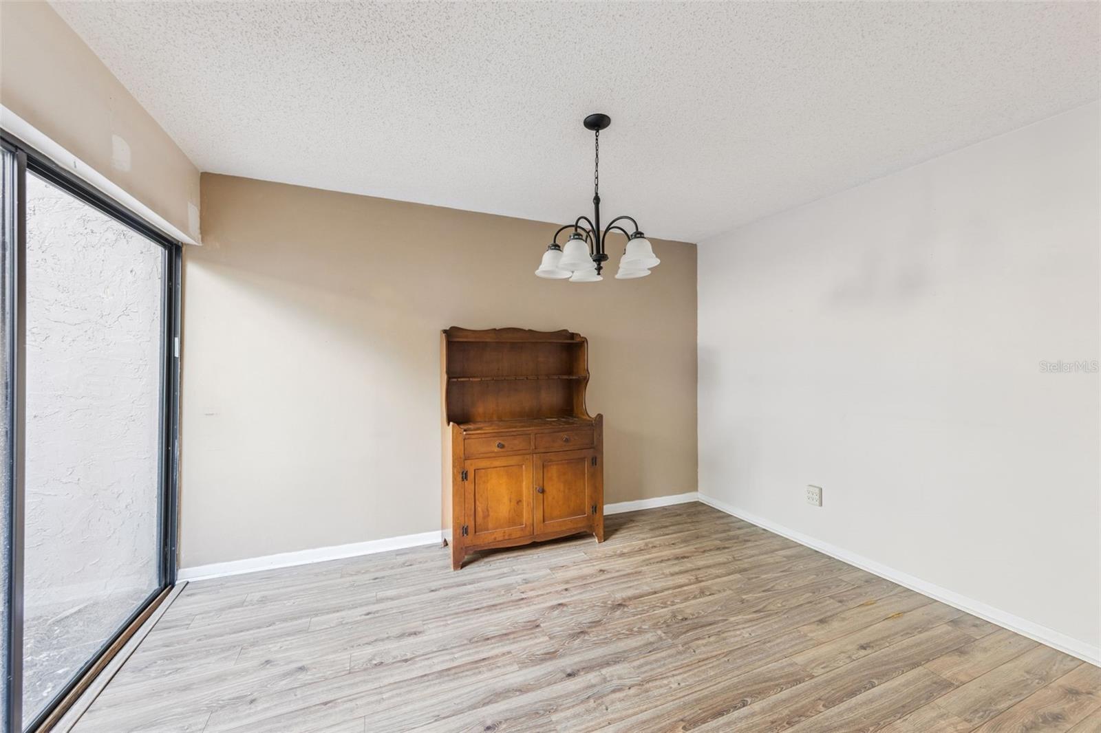 LAKE OF THE WOODS SEC 06 TWNHS - Residential