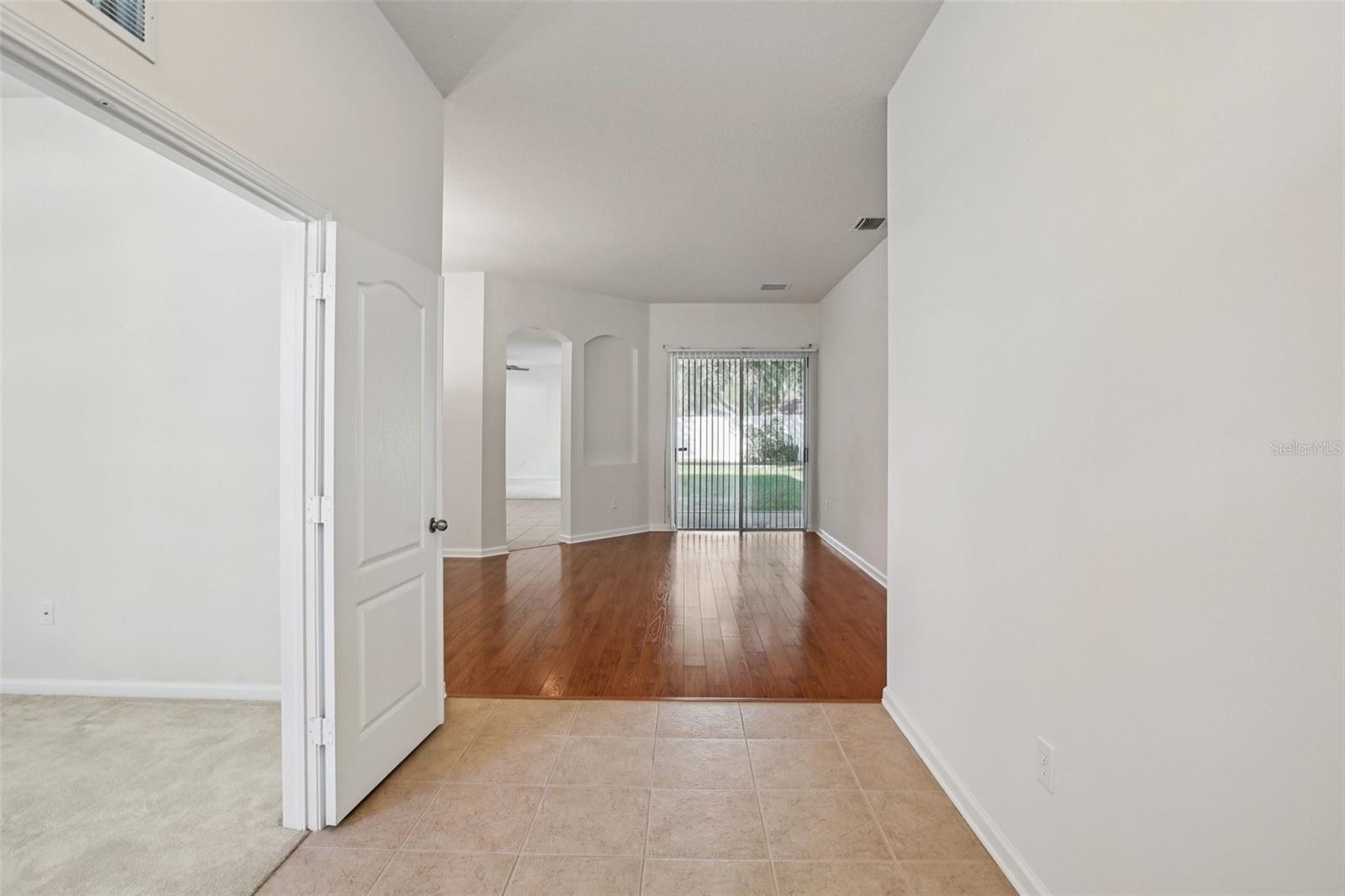 OAKS AT VALRICO PH 2 - Residential