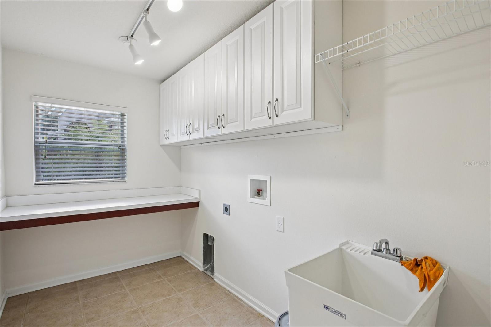 OAKS AT VALRICO PH 2 - Residential