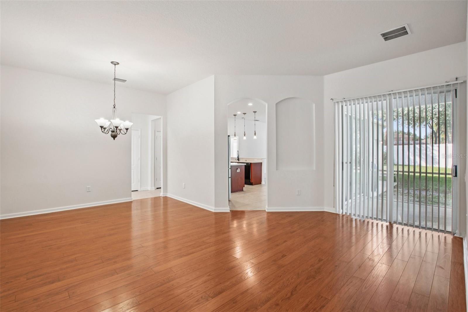 OAKS AT VALRICO PH 2 - Residential