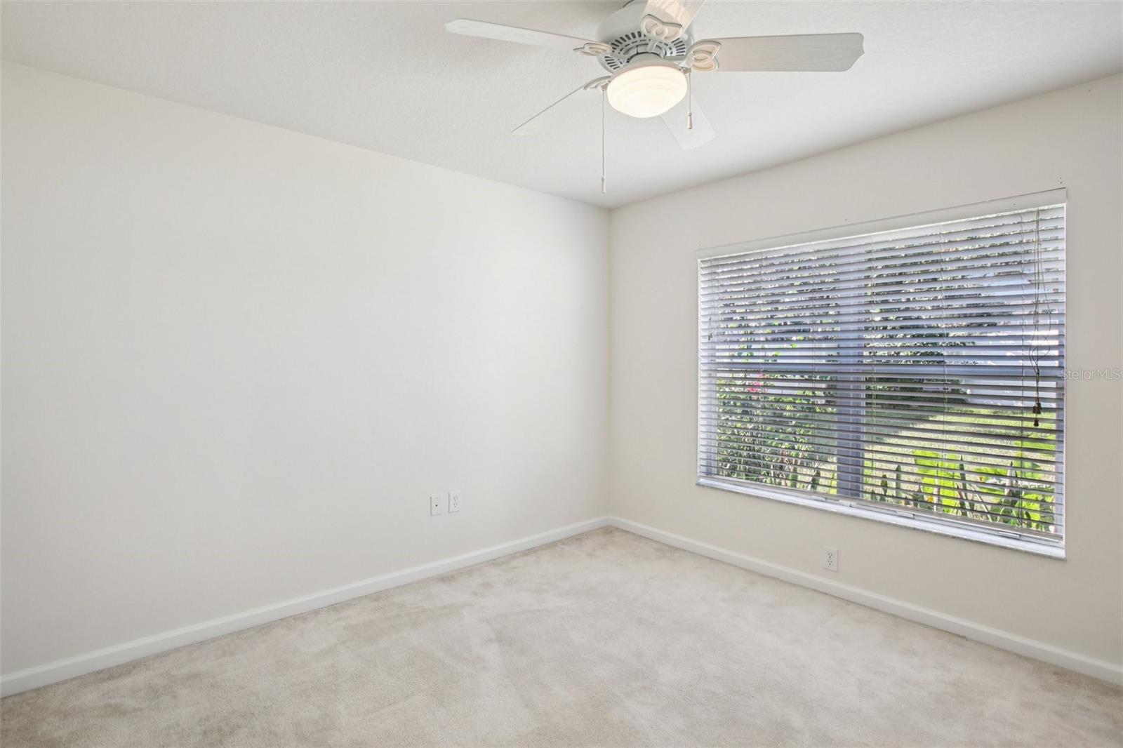 OAKS AT VALRICO PH 2 - Residential