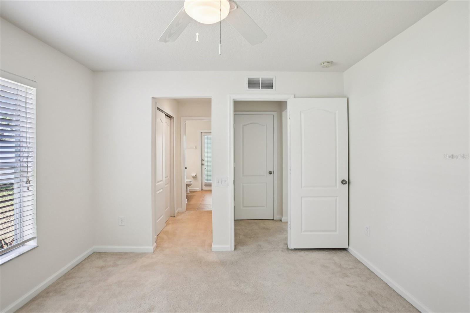 OAKS AT VALRICO PH 2 - Residential