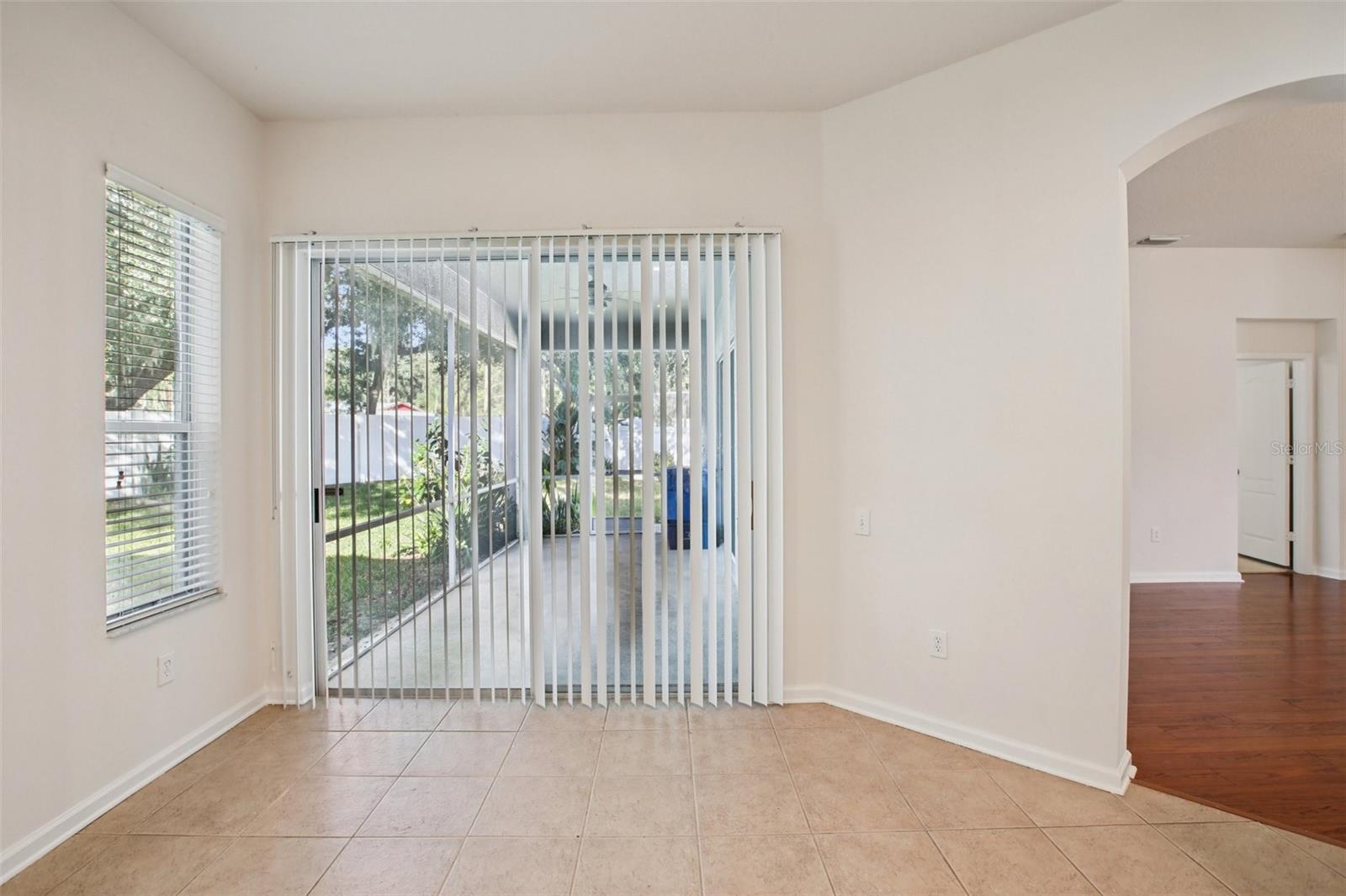 OAKS AT VALRICO PH 2 - Residential