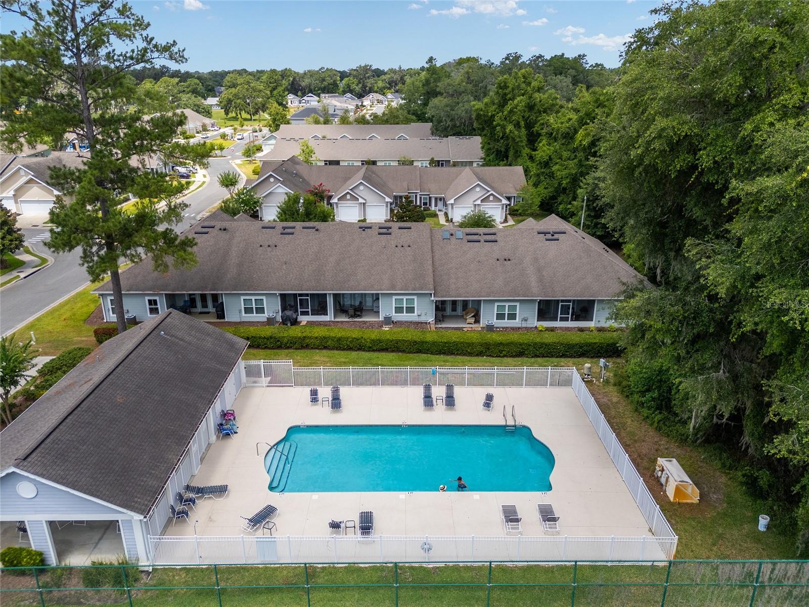 VILLAS OF WEST END - Residential