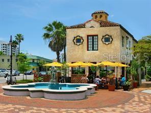 HUDSON HARBOUR - Residential