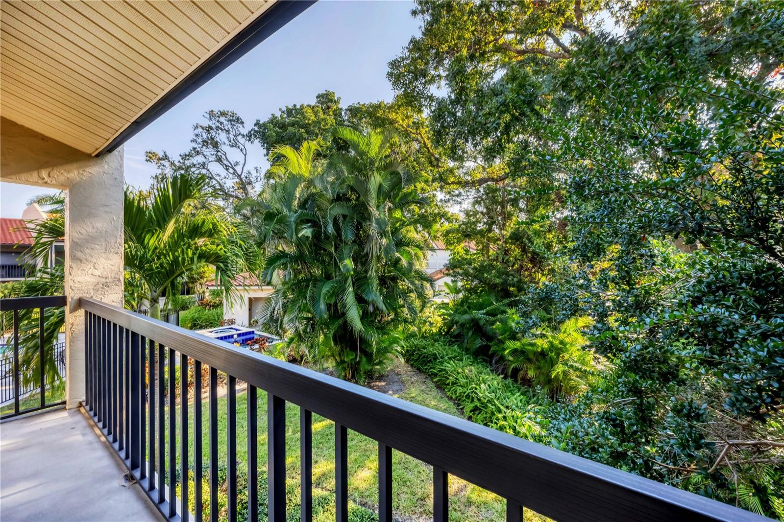 HUDSON HARBOUR - Residential