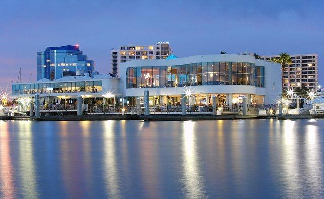 HUDSON HARBOUR - Residential